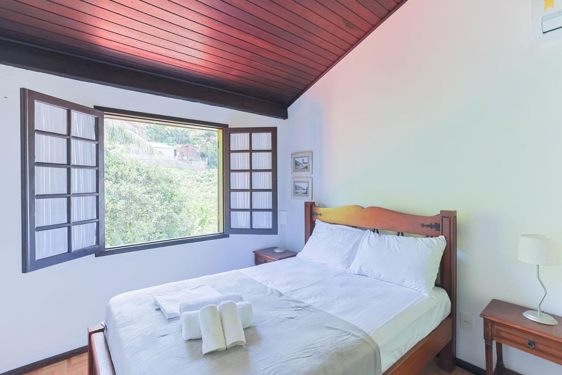 Casa na Lagoinha com estilo açoriano MP7117