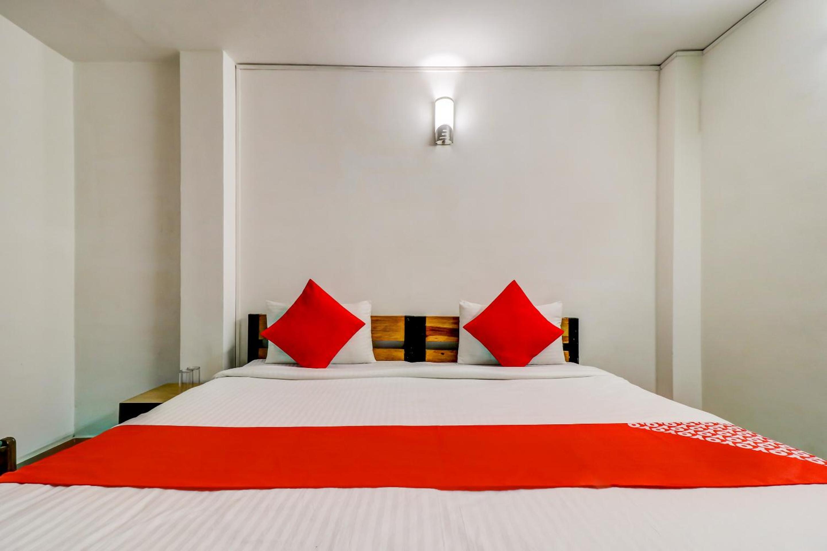 Hotel O by OYO Dhruv Inn, photo 10