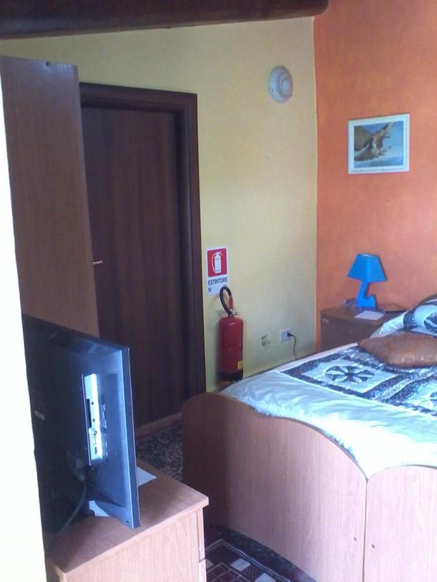 Photo 48
