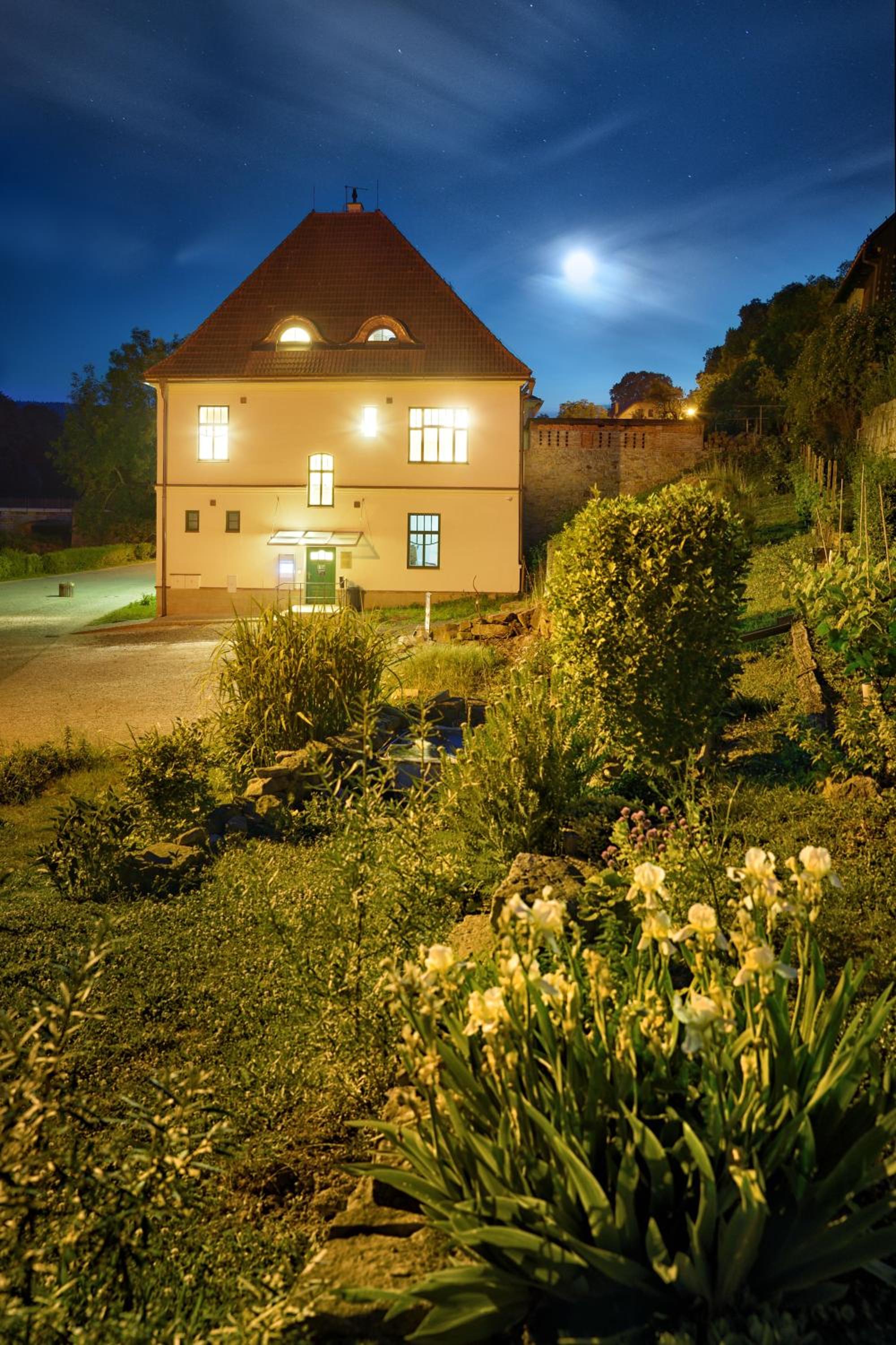 Jeschkeho vila a Lázeňský dům view 3