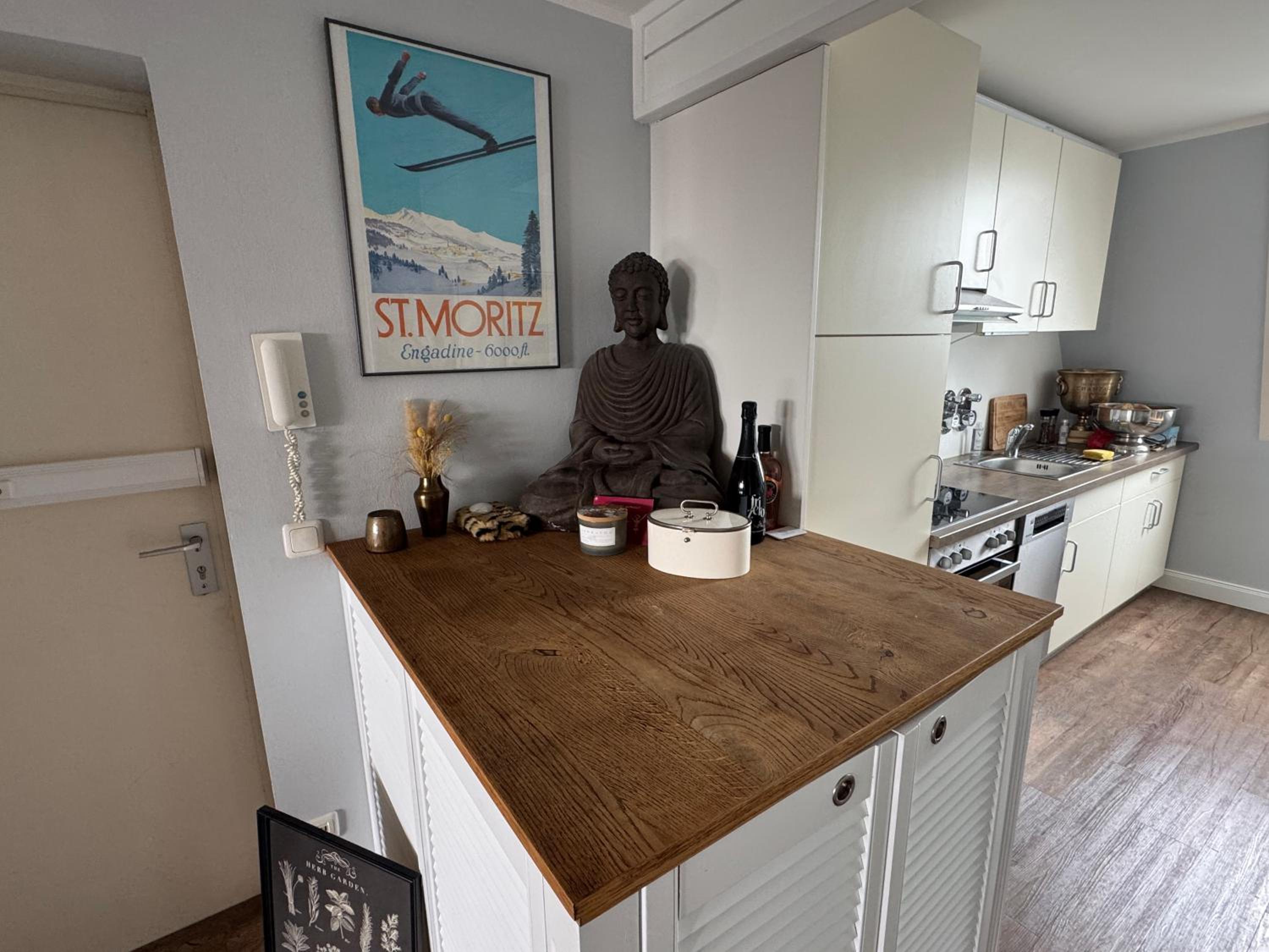 City Residence H14 - Prime location - perfect for Business & Lifestyle