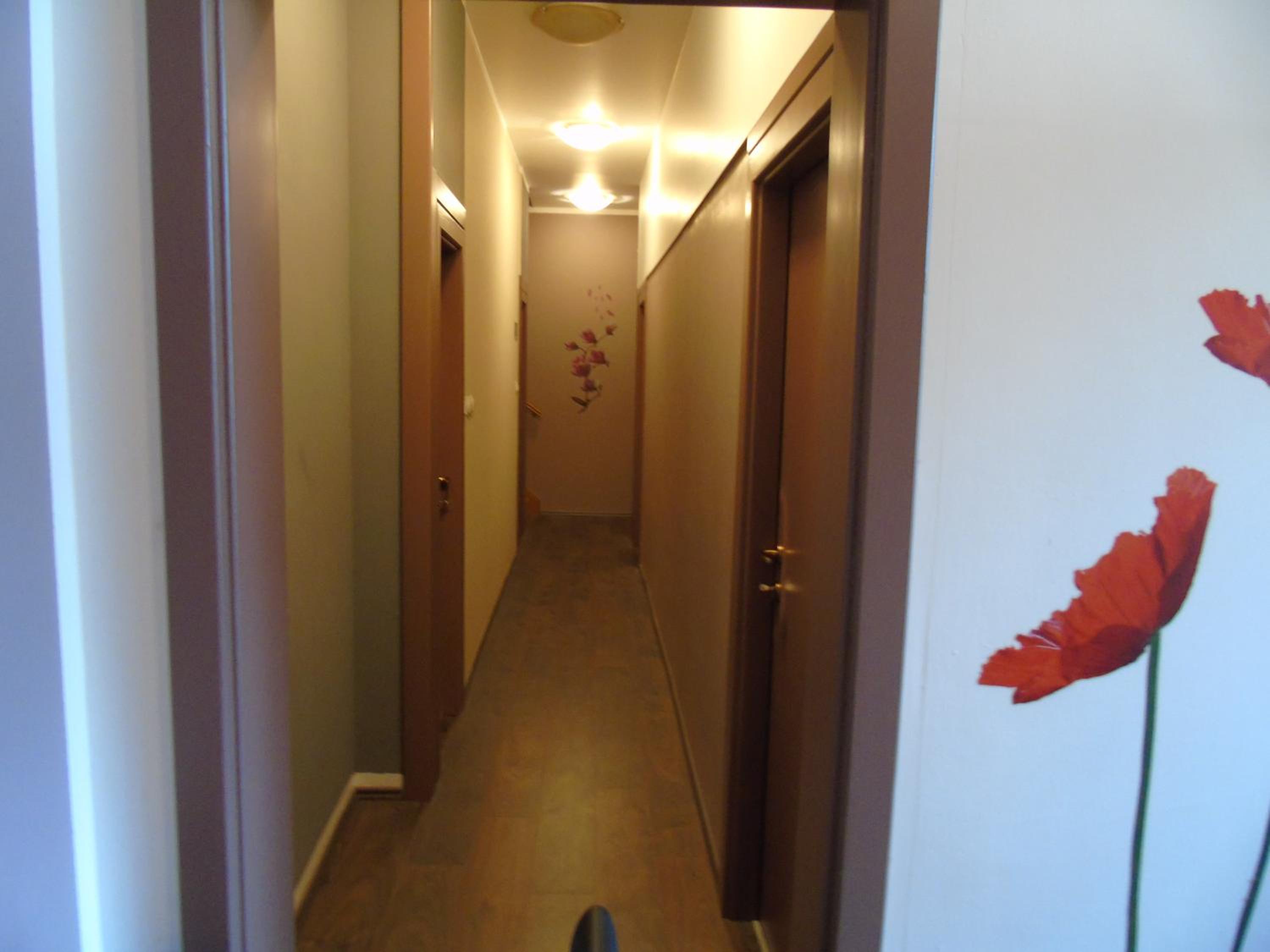 Photo 62