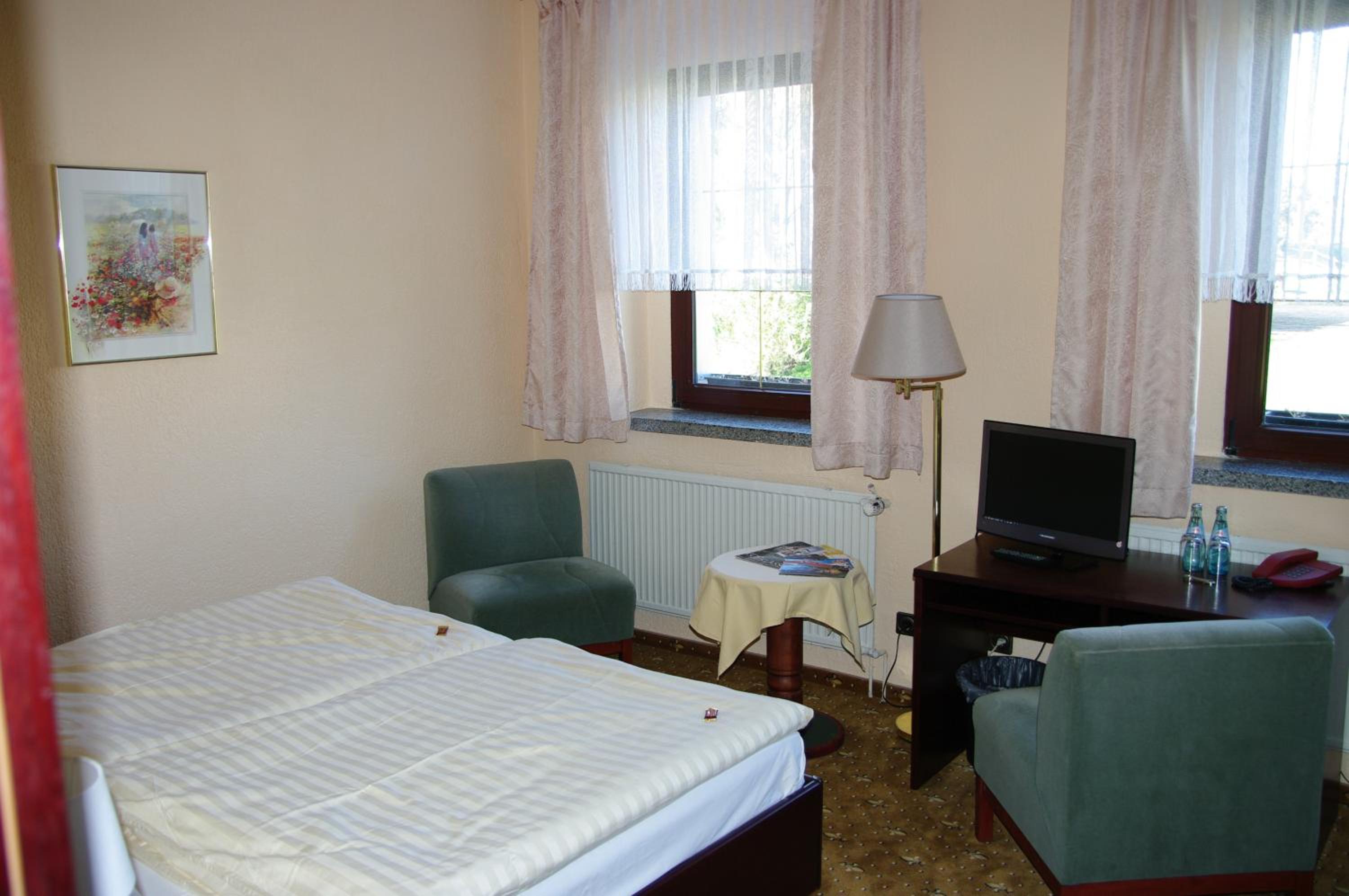 Landhotel Goldener Lowe mit Pension Am Taurastein - Property Image 12