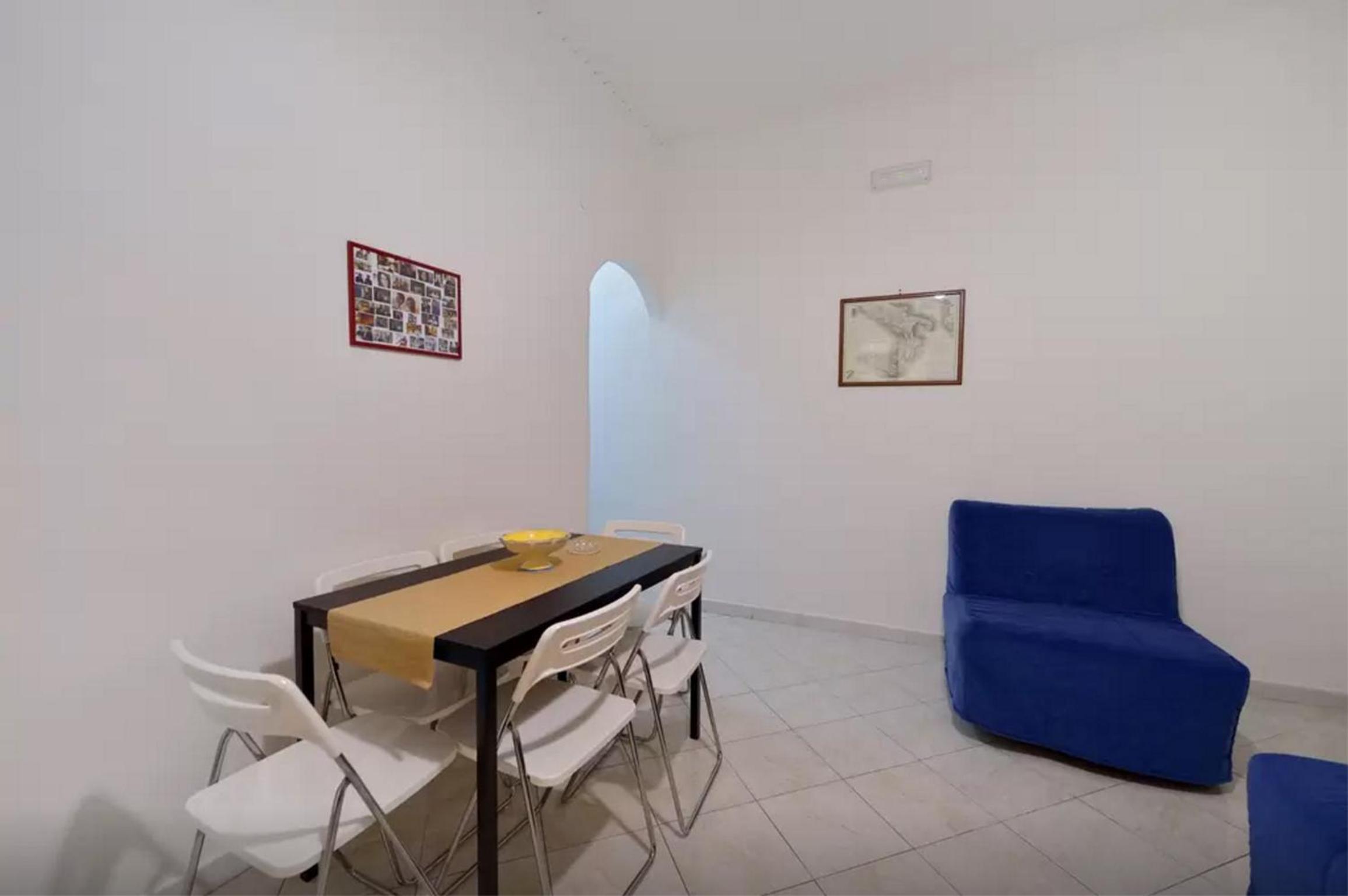 Trimarchi House