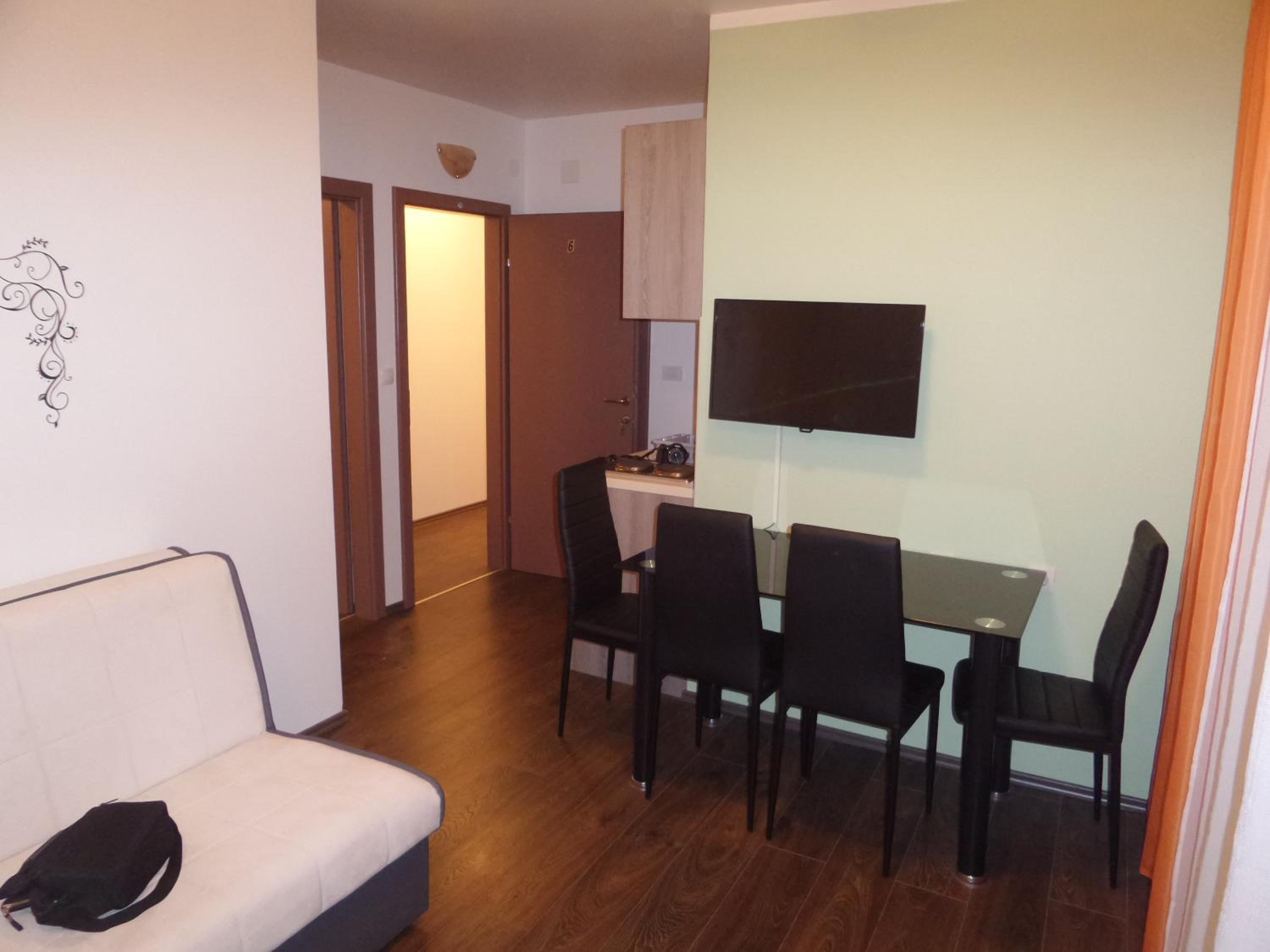 Apartments Mikulić view 5