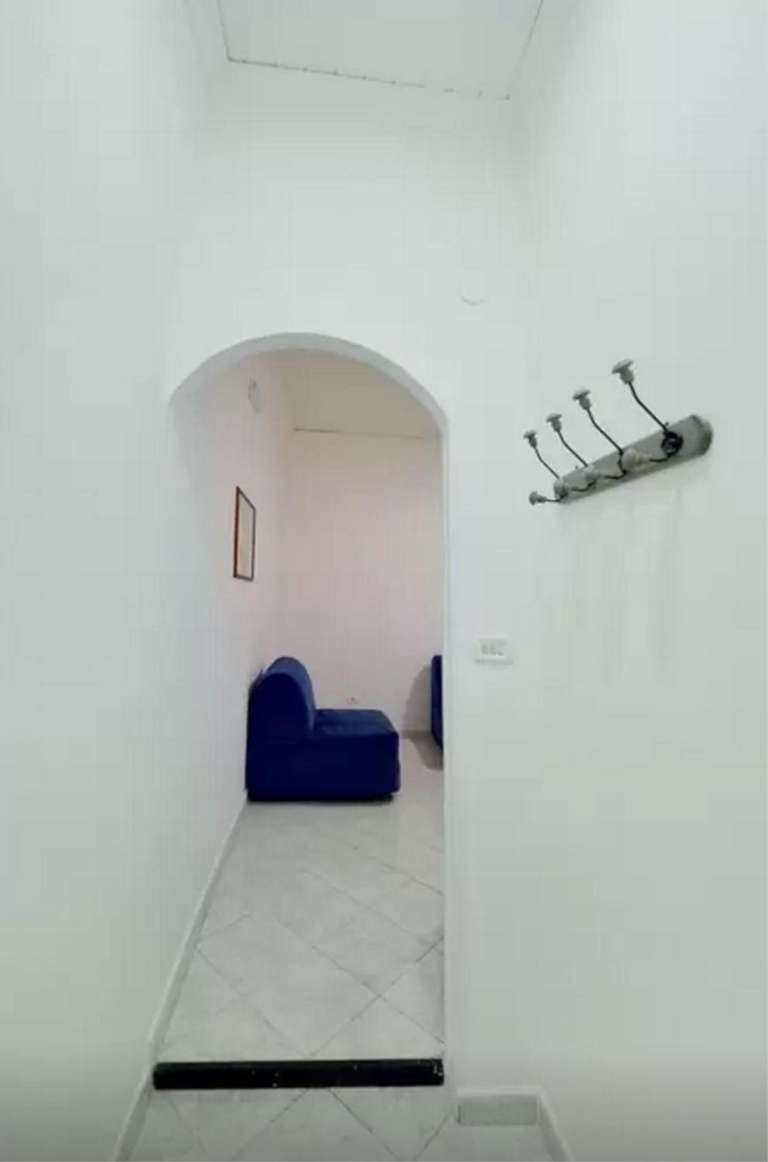 Trimarchi House