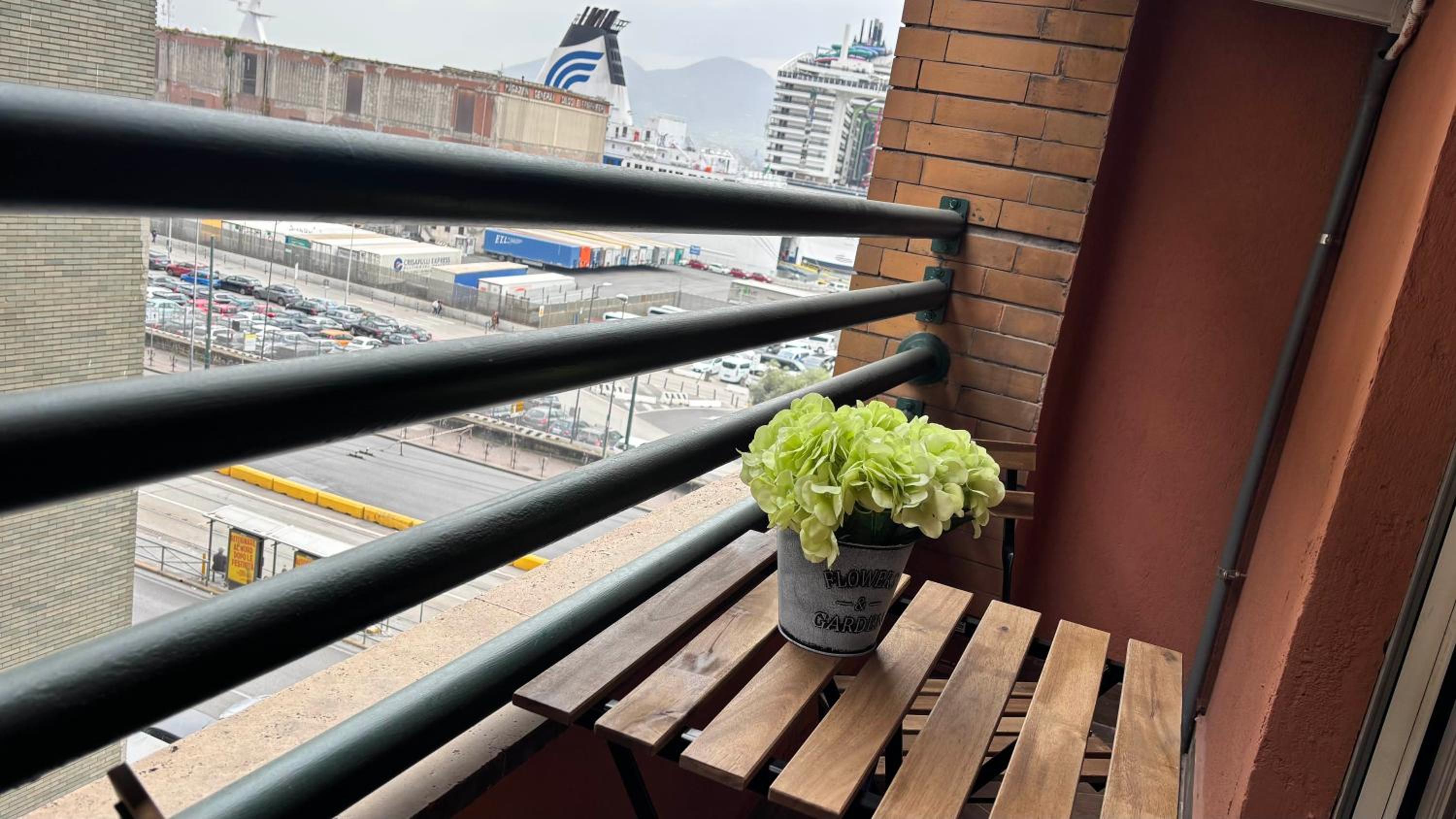 Seaside Suites