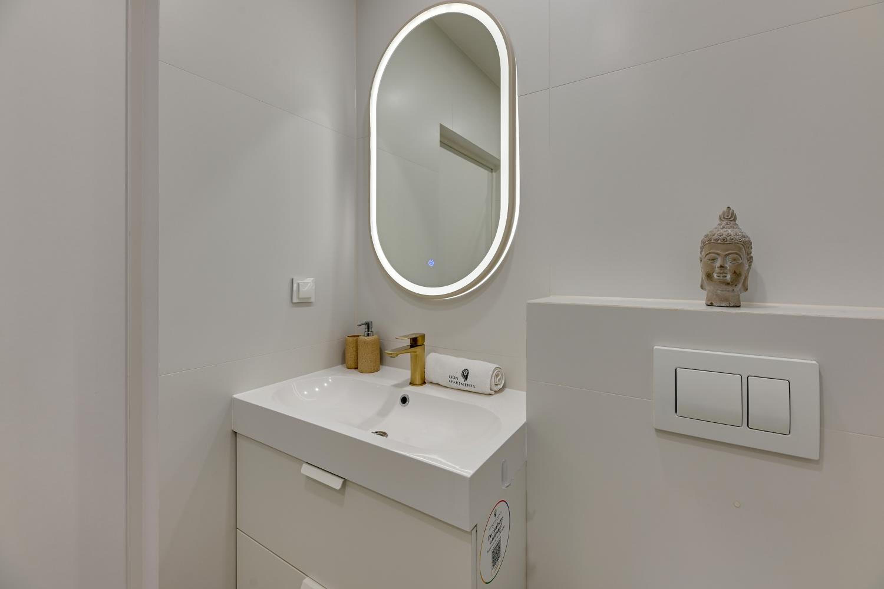 Plac Unii Gdynia Central by Lion Apartments