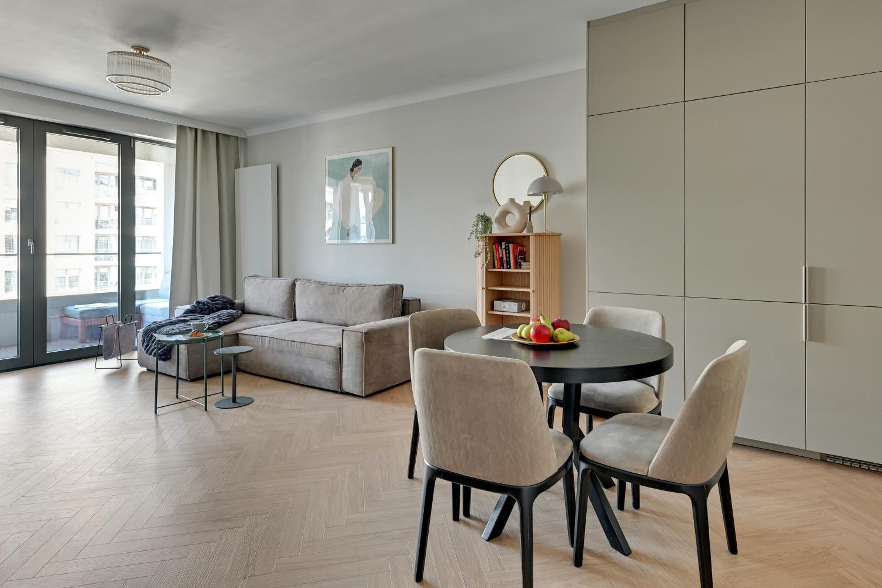 Plac Unii Gdynia Central by Lion Apartments