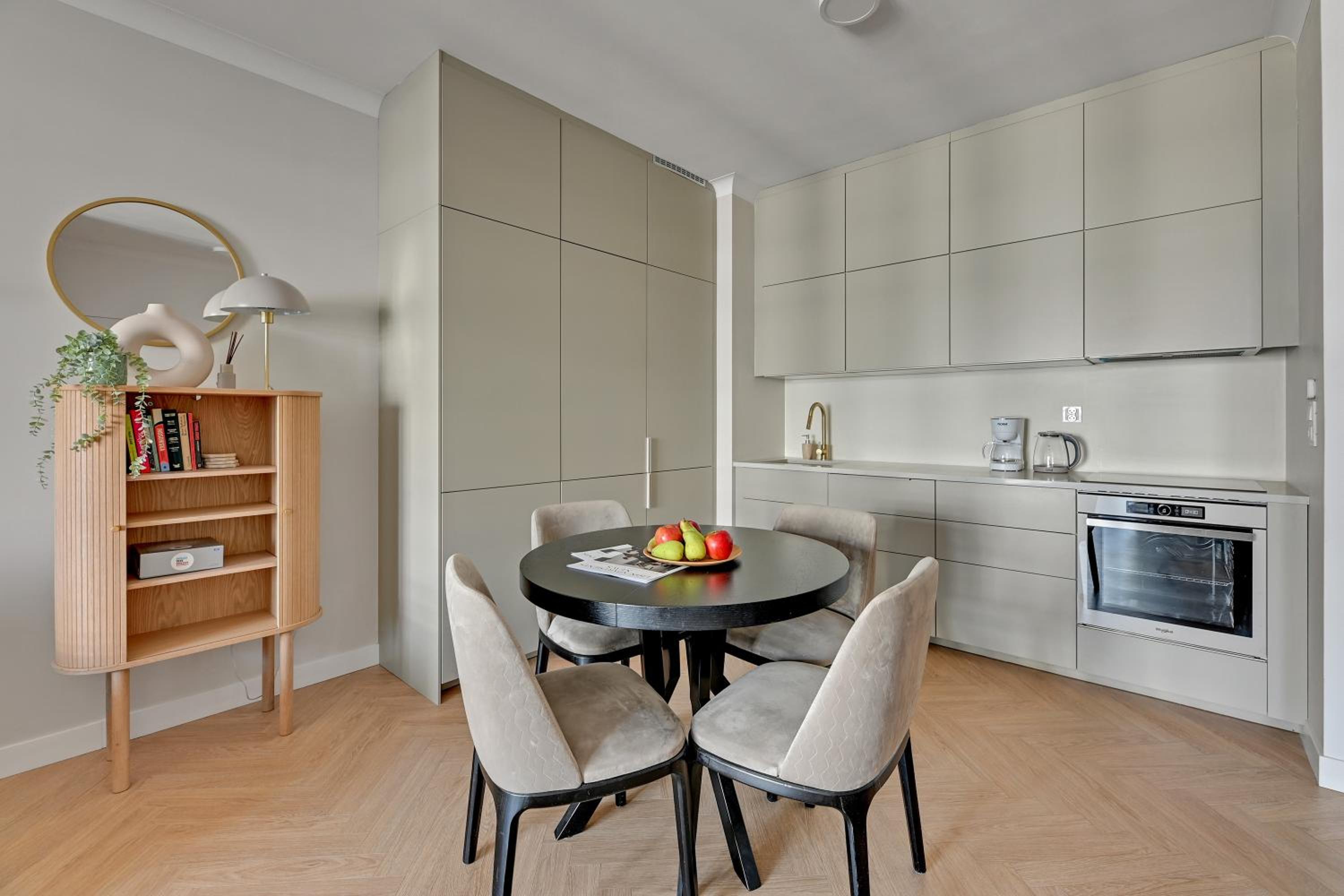 Plac Unii Gdynia Central by Lion Apartments