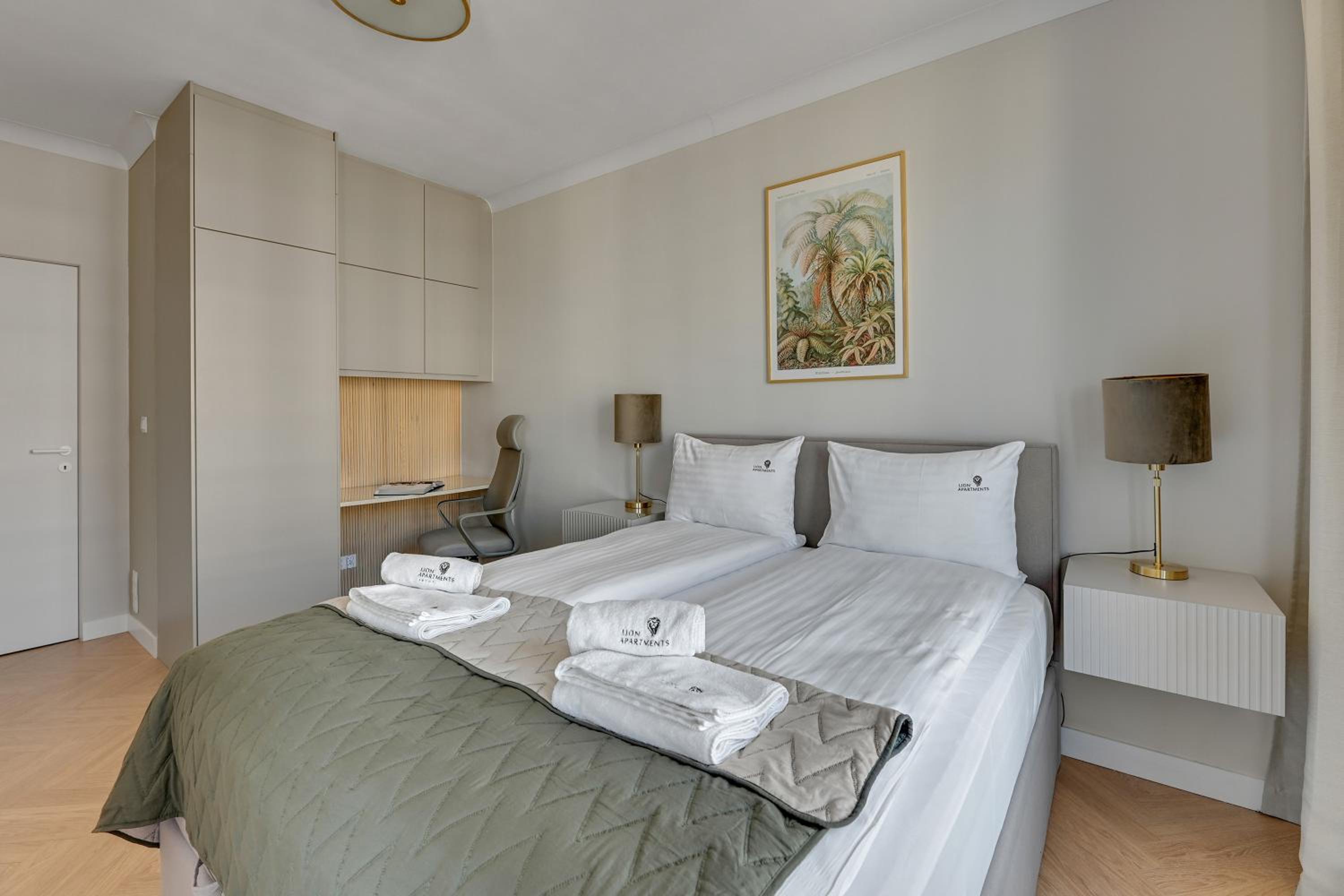 Plac Unii Gdynia Central by Lion Apartments