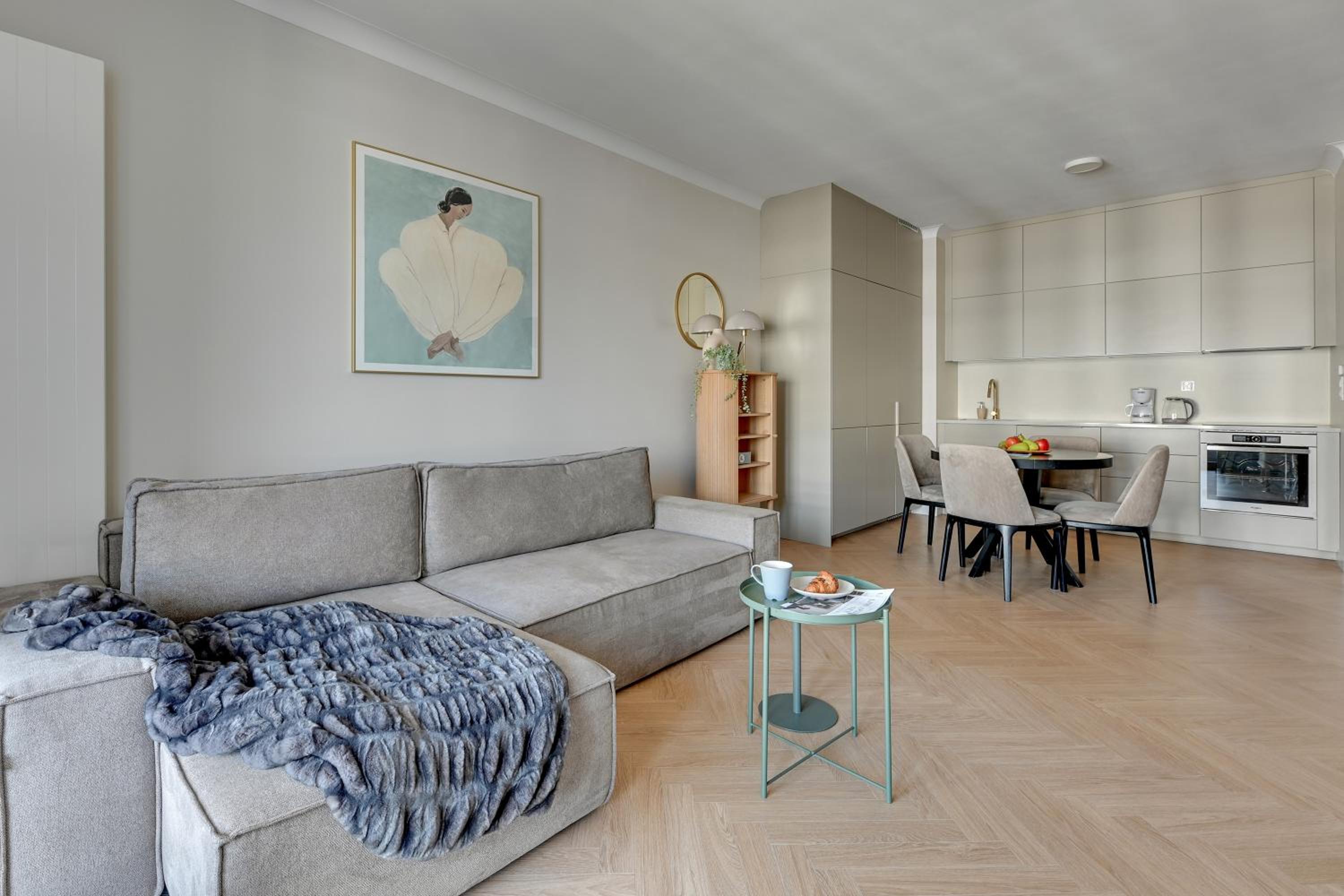 Plac Unii Gdynia Central by Lion Apartments