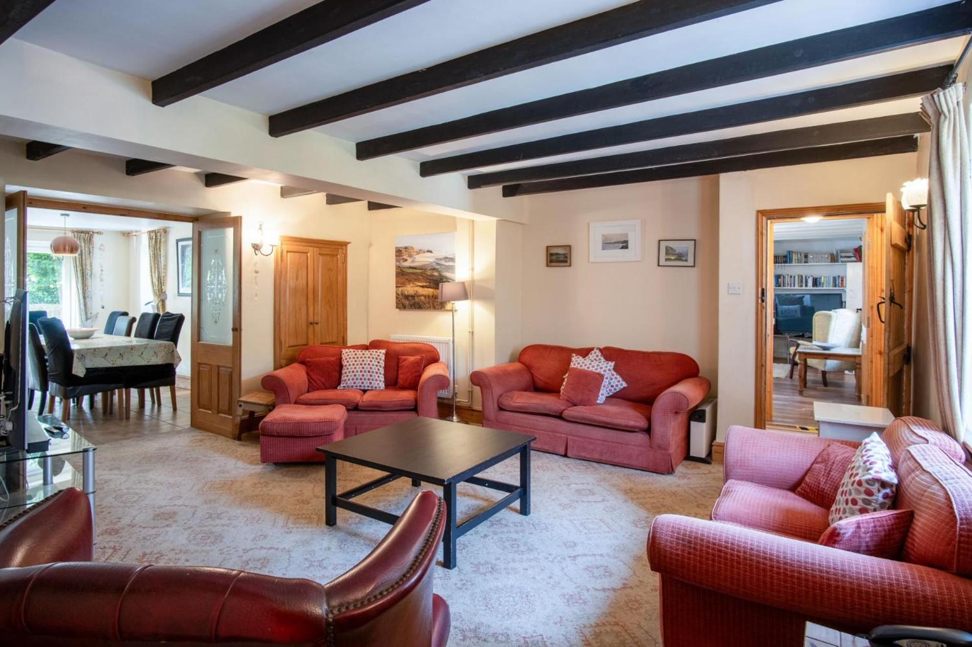 Bullcroft - 6 Bedroom House - Oxwich