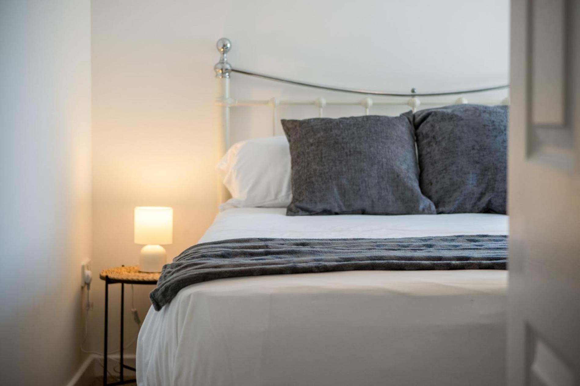 Sea Breeze Apt 1 - 1 Bedroom - Horton Beach