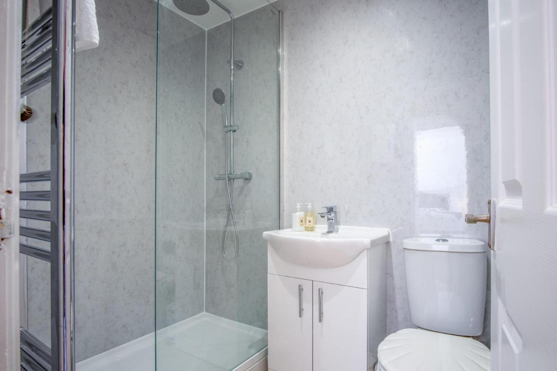 Sea Breeze Apt 1 - 1 Bedroom - Horton Beach