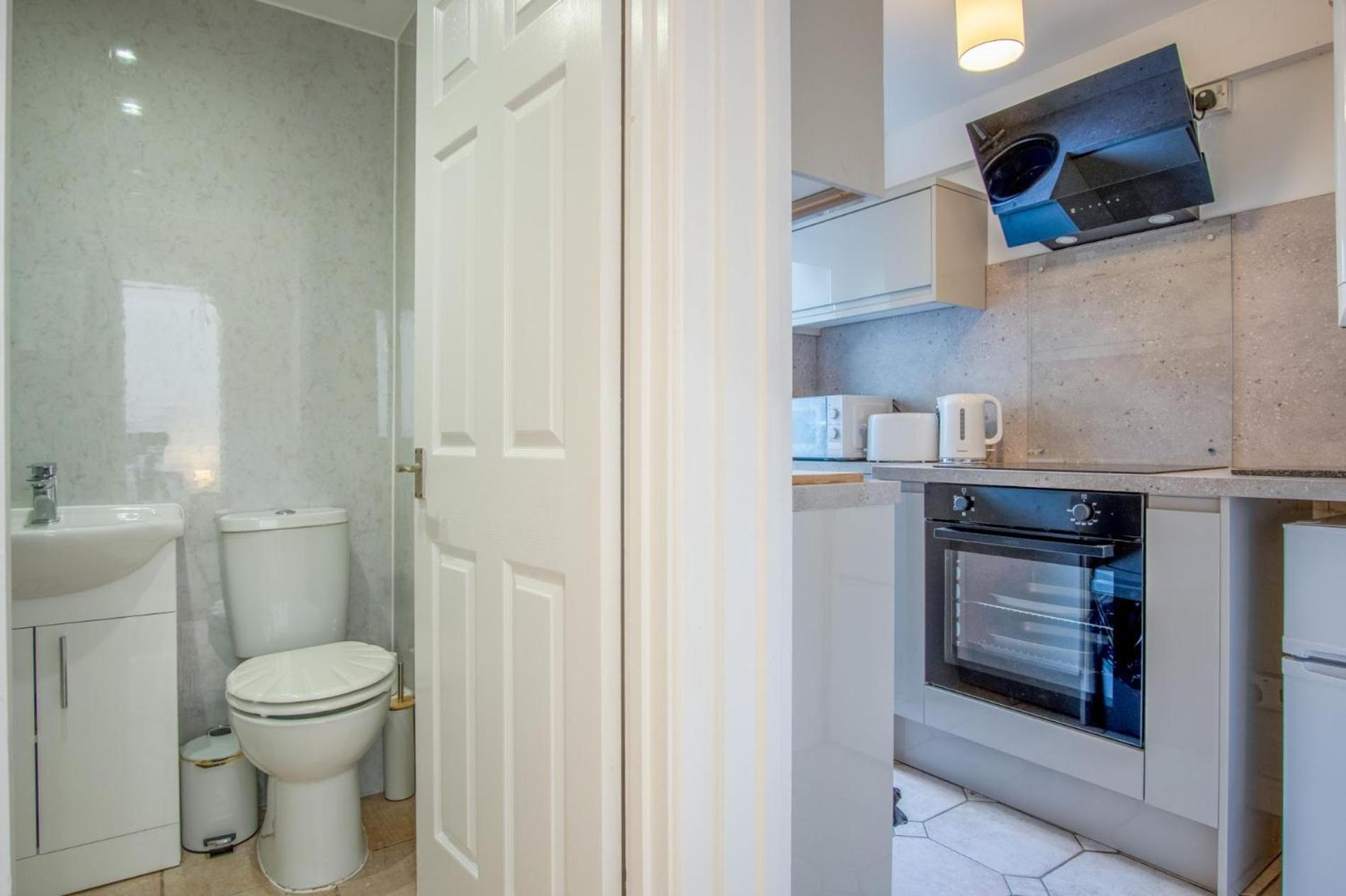 Sea Breeze Apt 1 - 1 Bedroom - Horton Beach