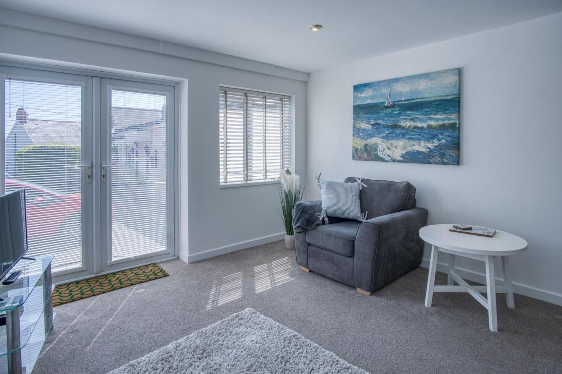 Sea Breeze Apt 1 - 1 Bedroom - Horton Beach