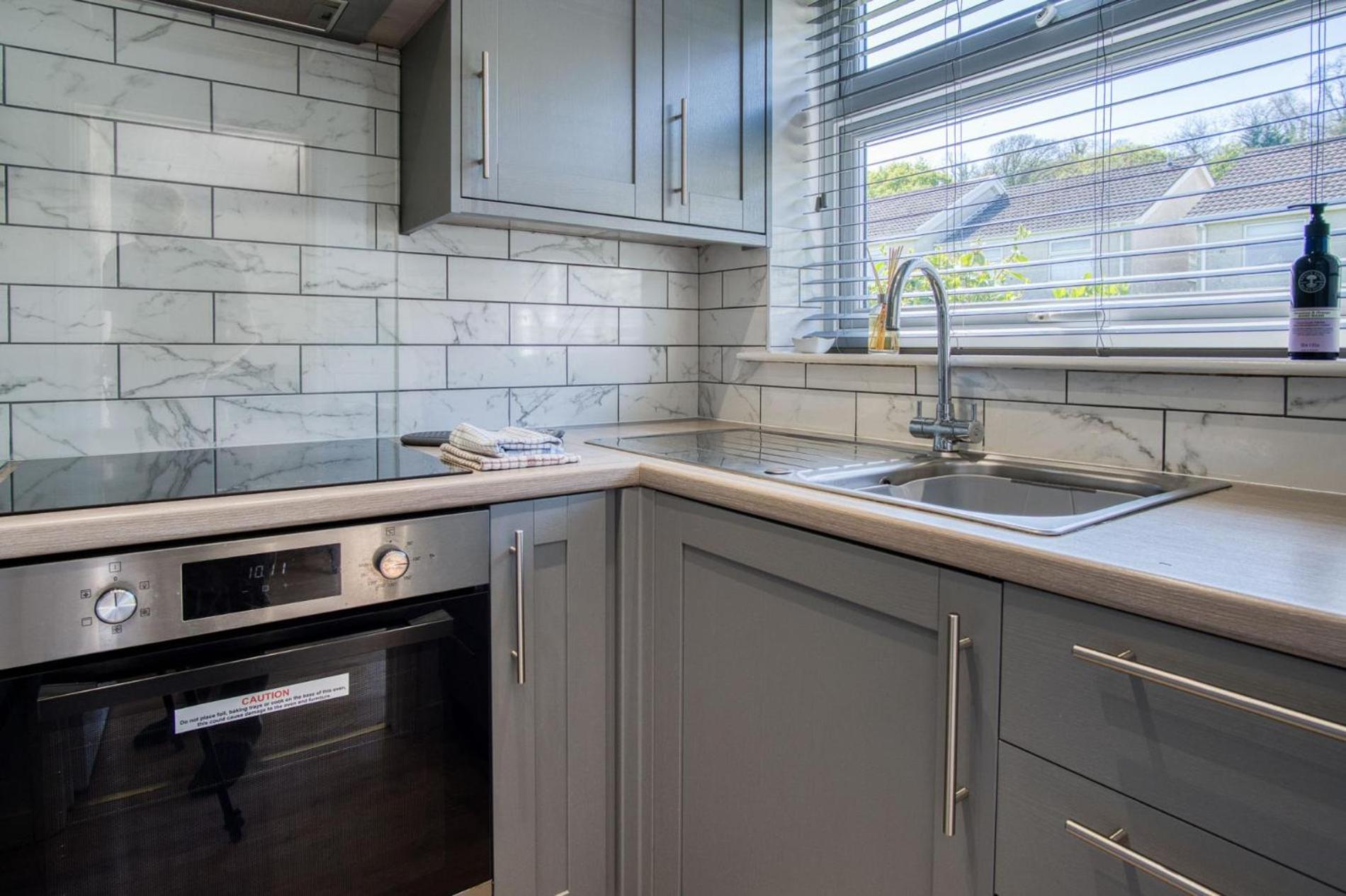 Bayview 72 - 2 Bedroom Chalet - Bayview Oxwich