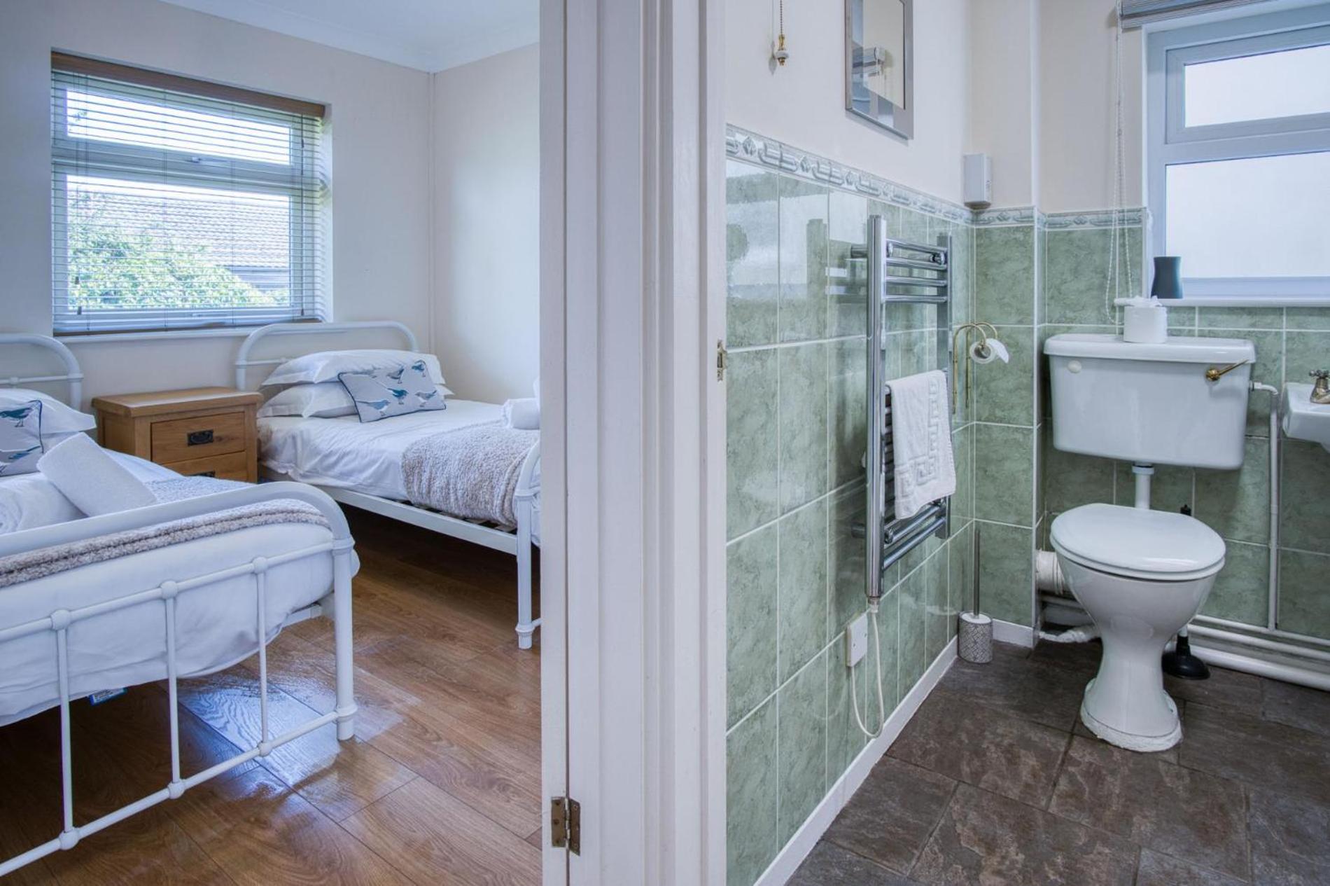 Bayview 72 - 2 Bedroom Chalet - Bayview Oxwich