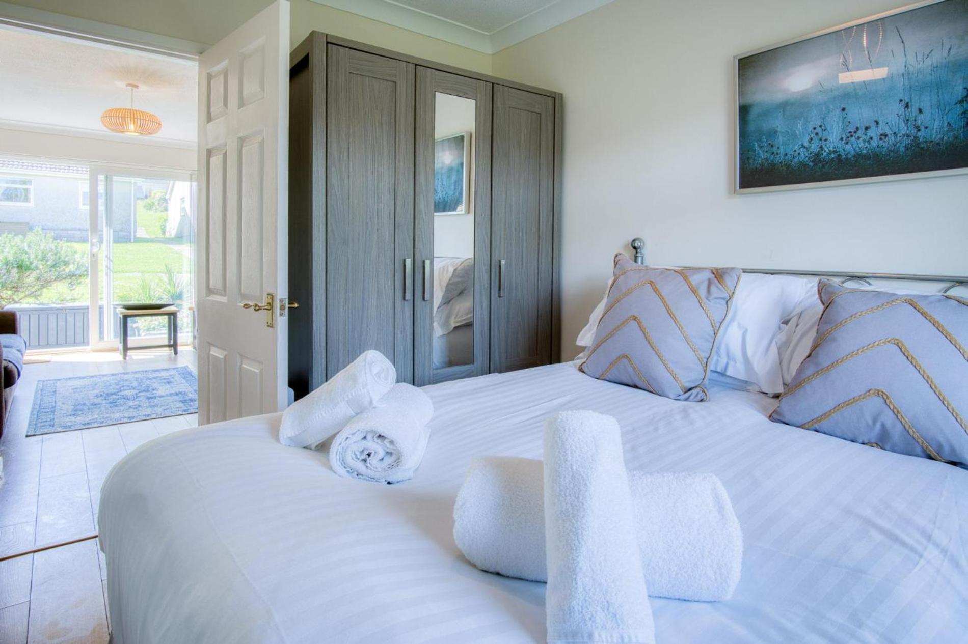 Bayview 72 - 2 Bedroom Chalet - Bayview Oxwich
