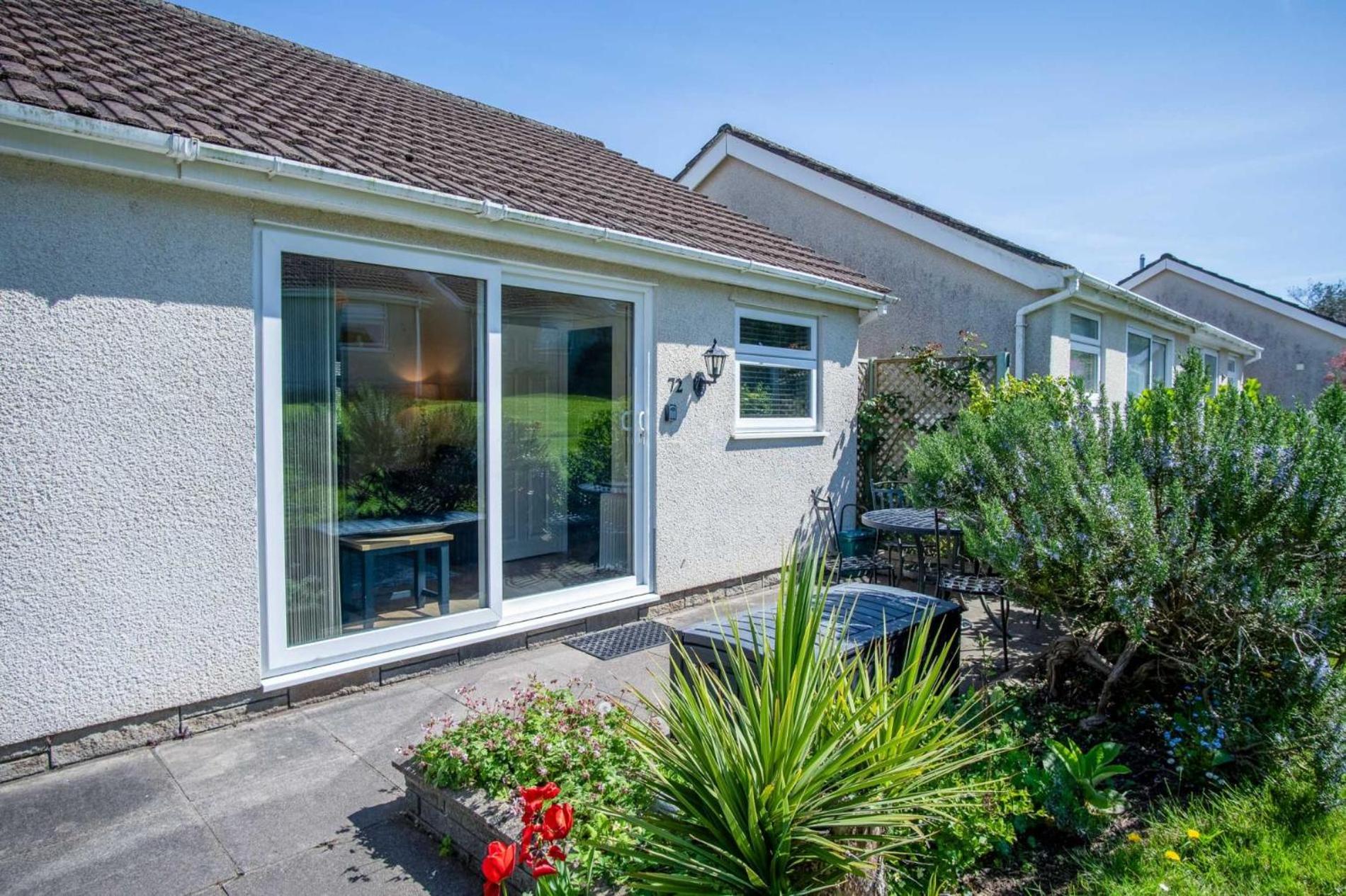 Bayview 72 - 2 Bedroom Chalet - Bayview Oxwich