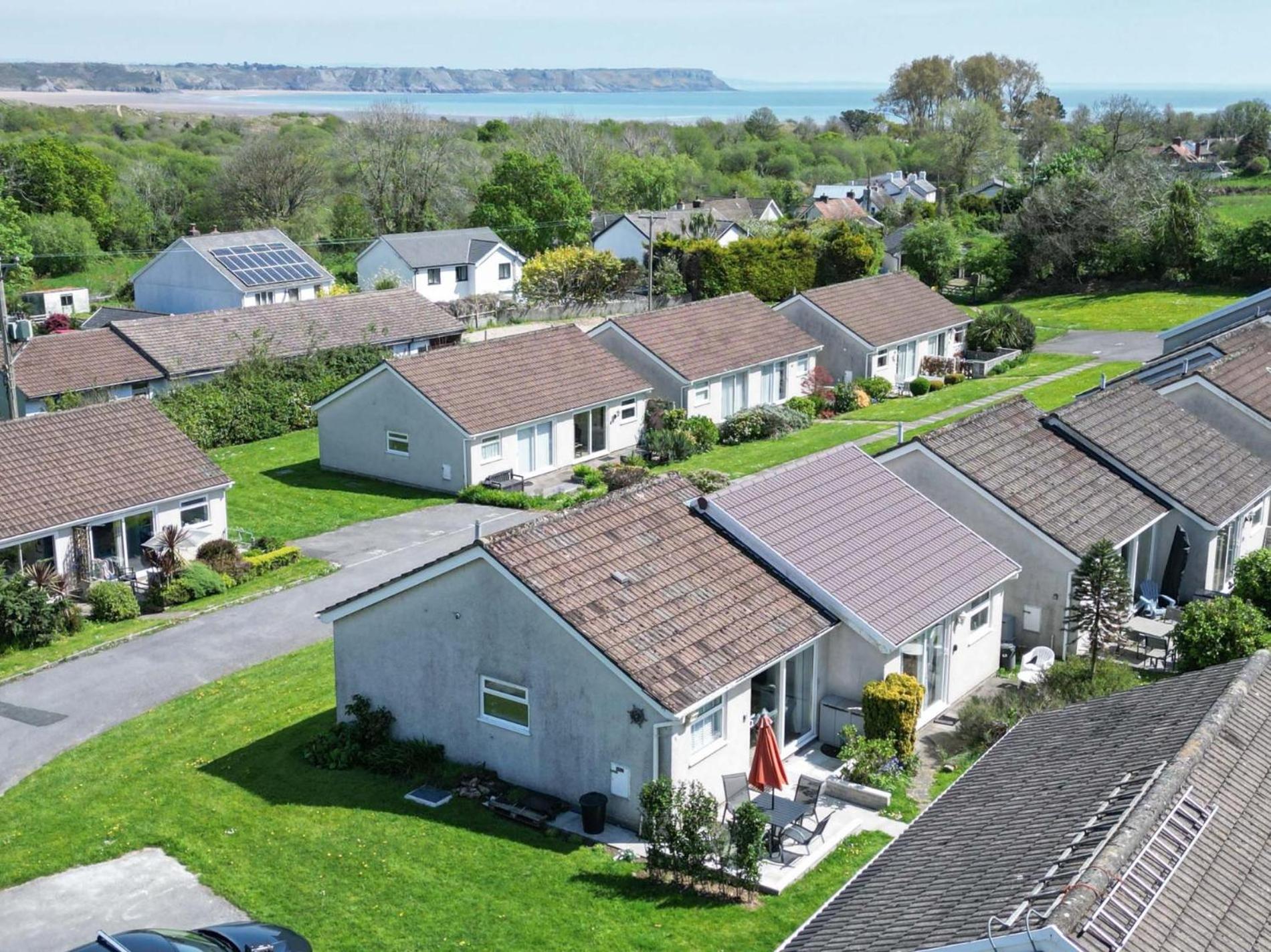 Bayview 87 - 2 Bedroom Chalet - Bayview Oxwich