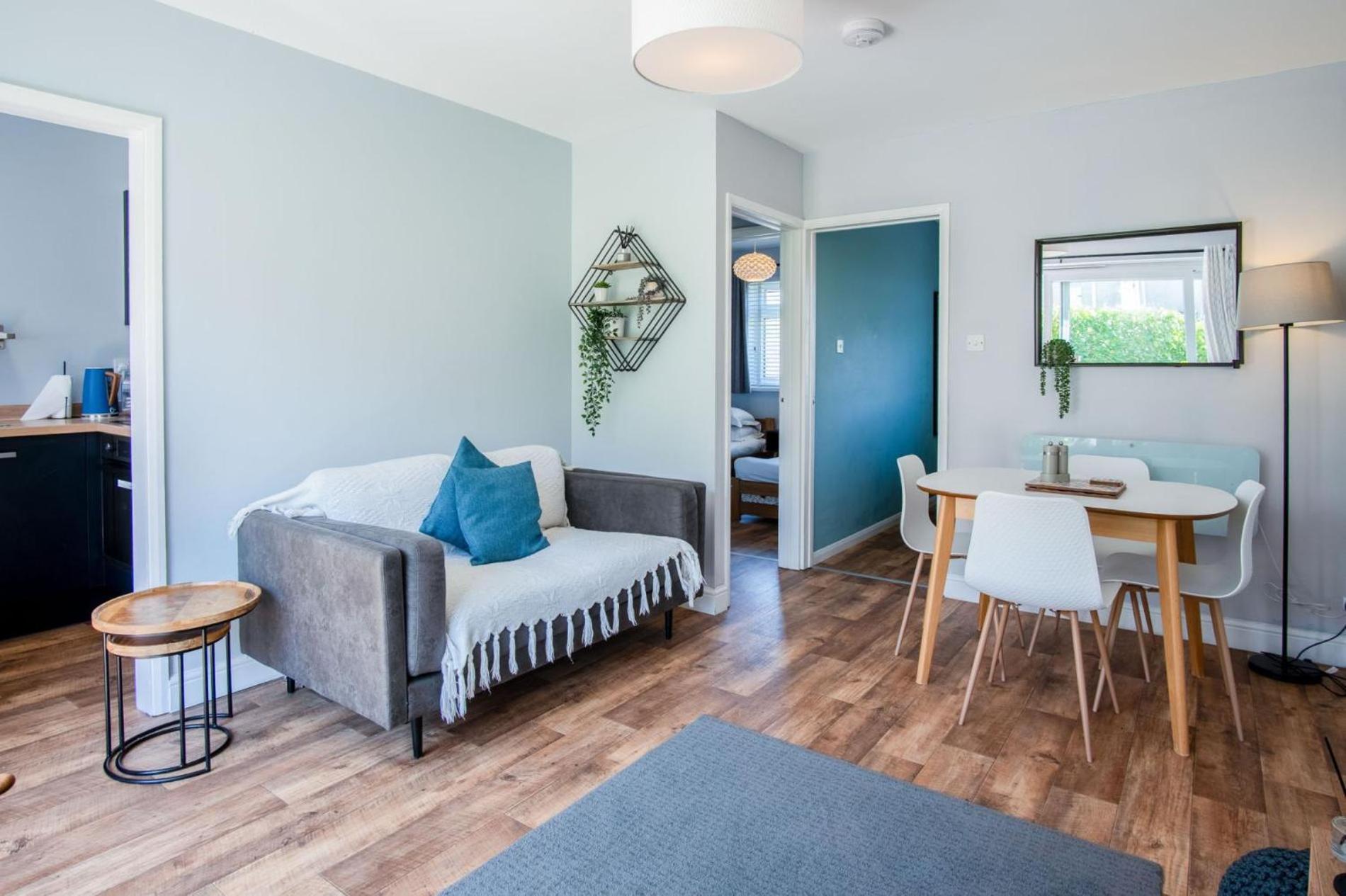 Bayview 87 - 2 Bedroom Chalet - Bayview Oxwich
