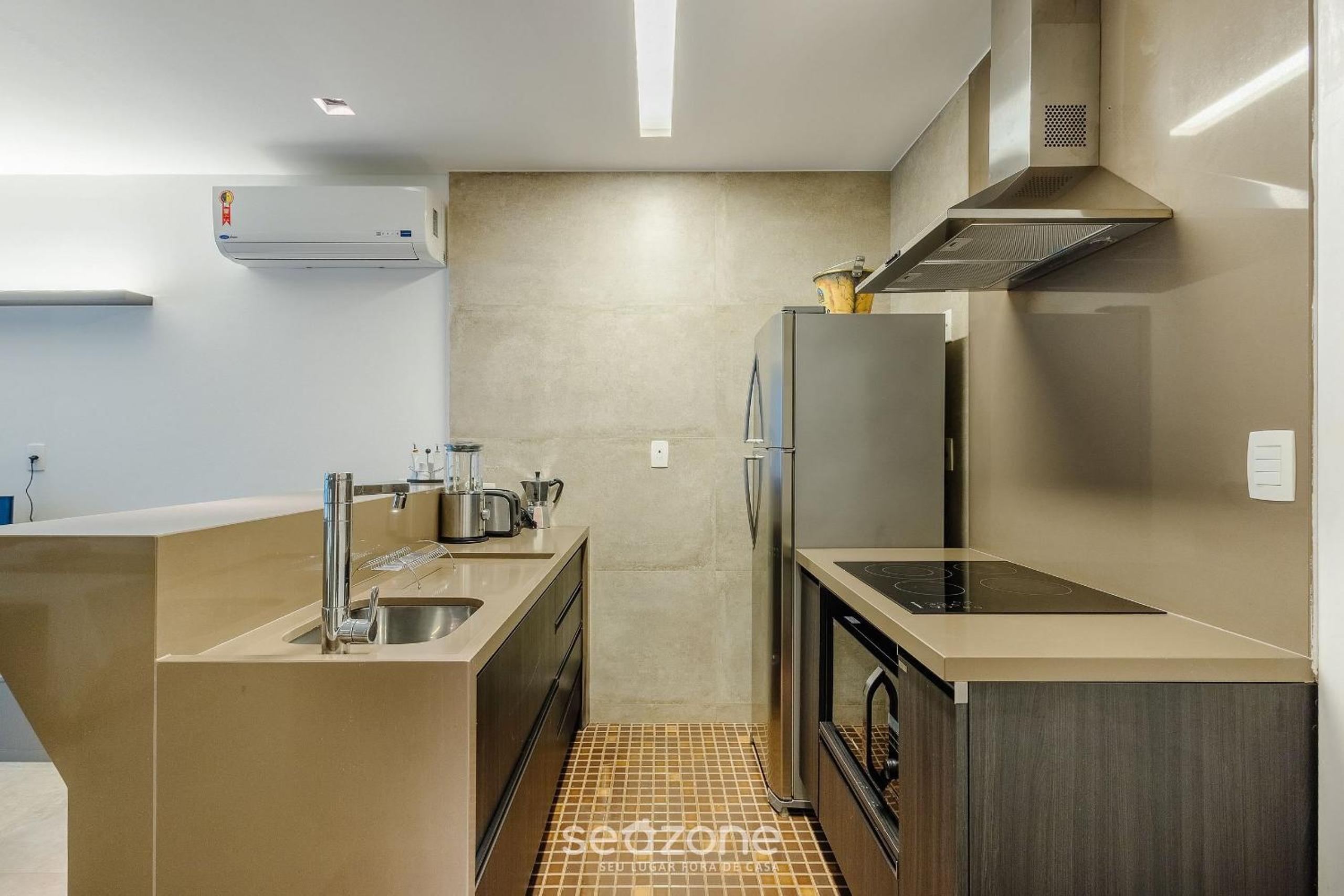 Studio w/ pool condo Asa Sul - CBLS0102