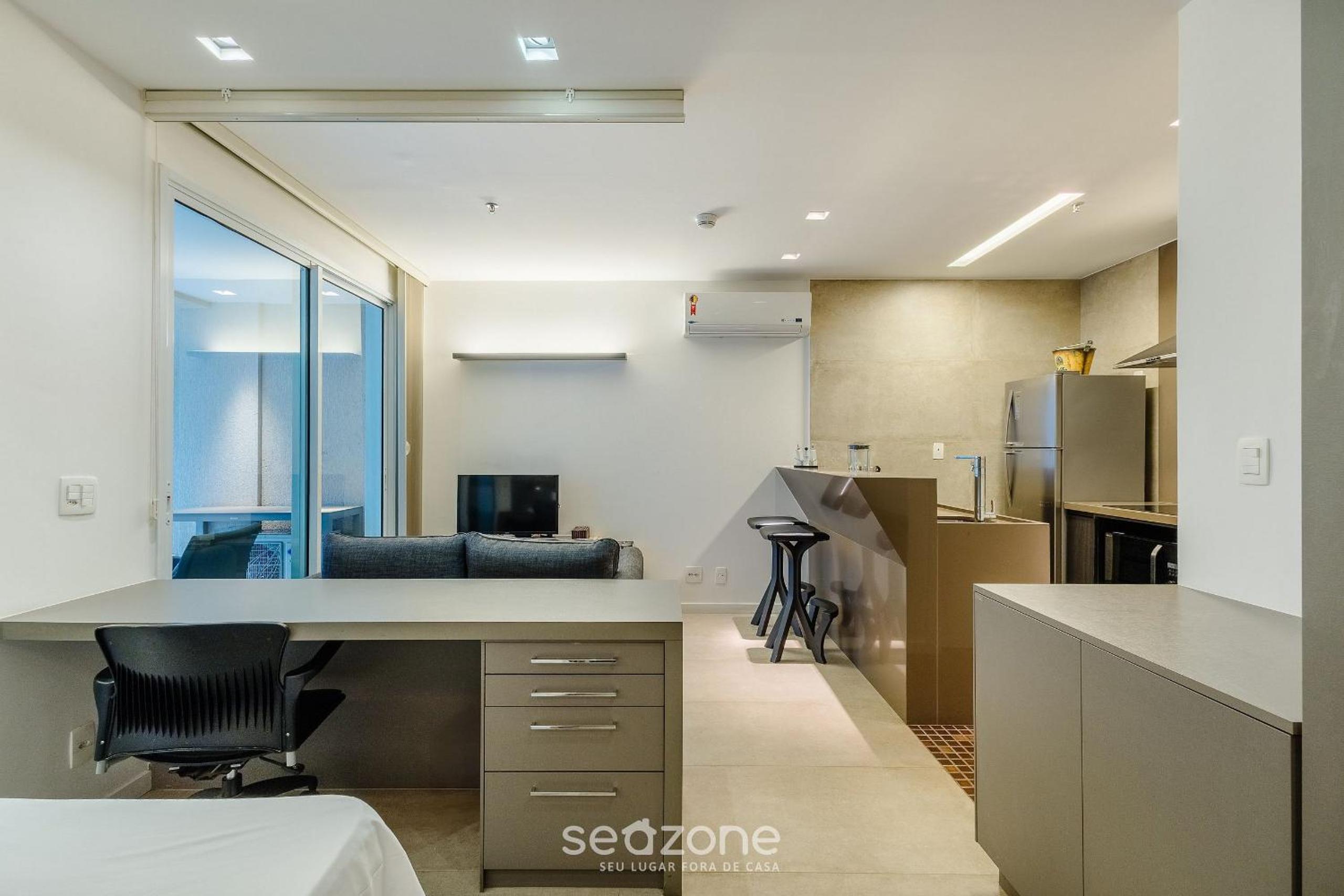 Studio w/ pool condo Asa Sul - CBLS0102