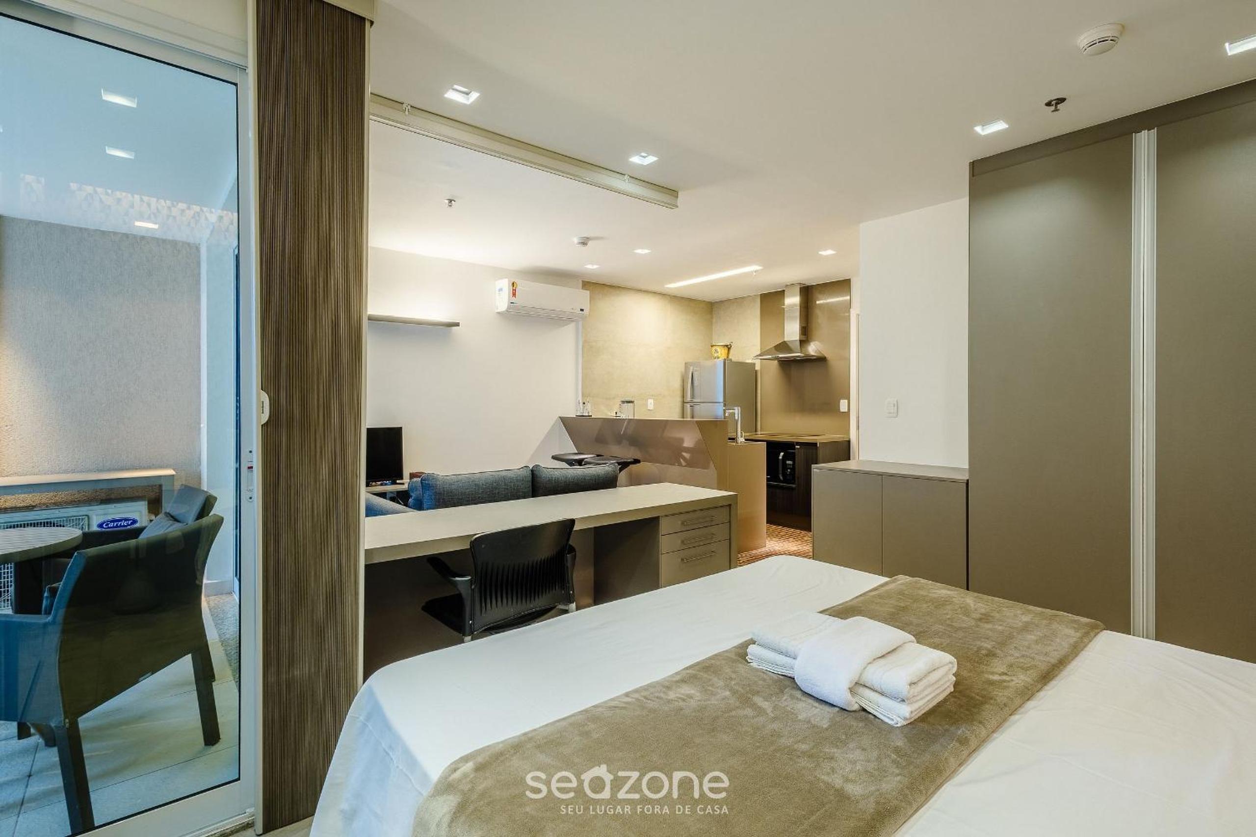 Studio w/ pool condo Asa Sul - CBLS0102