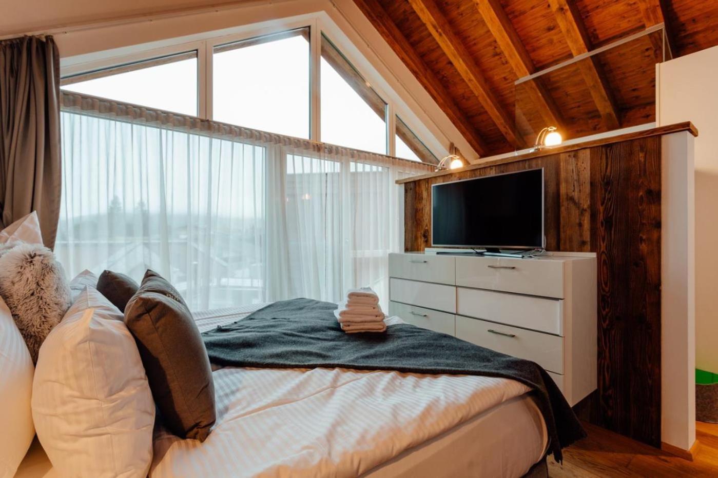 Chalet PATRICIA by MoniCare