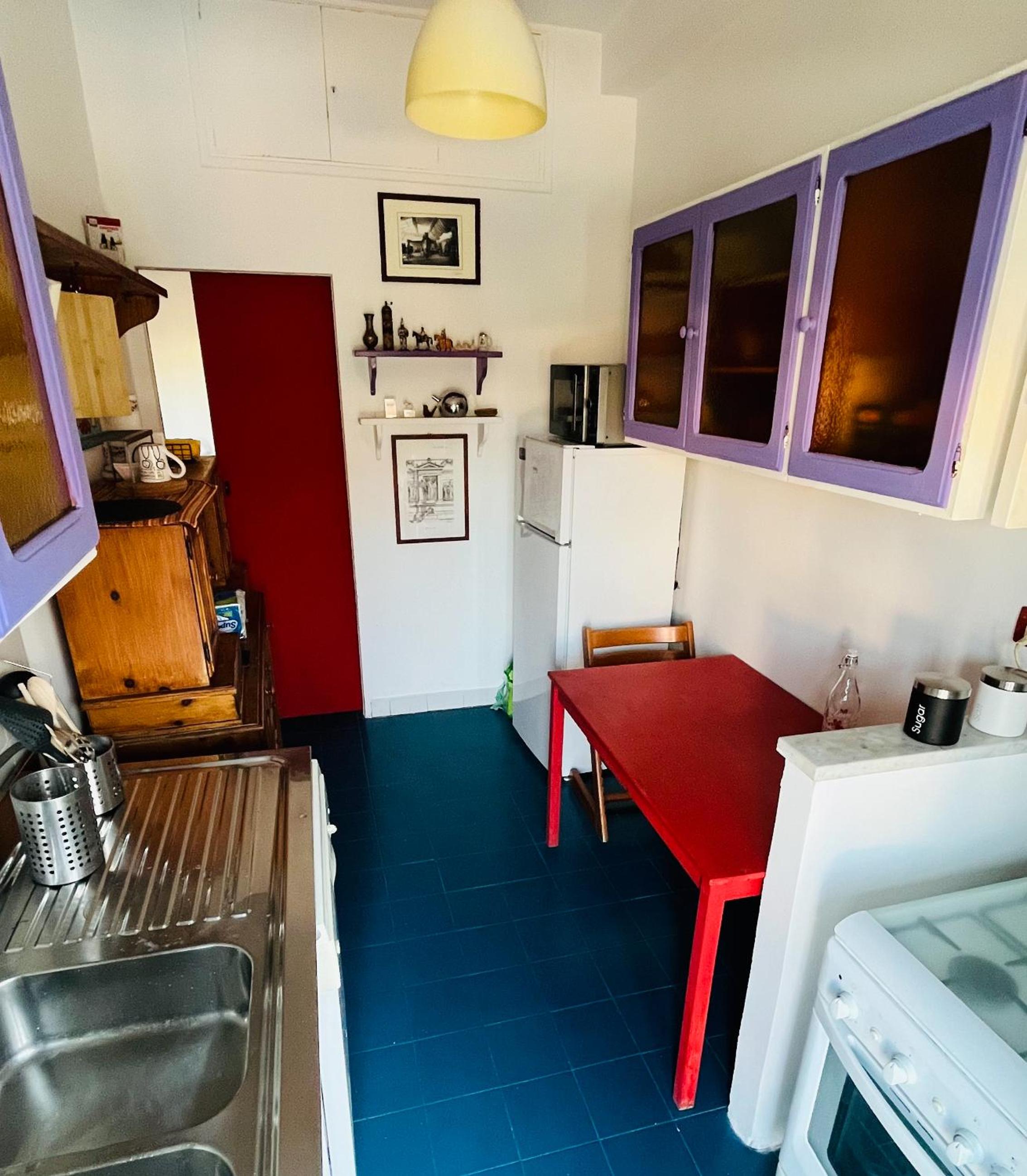 Pinuz Guest House