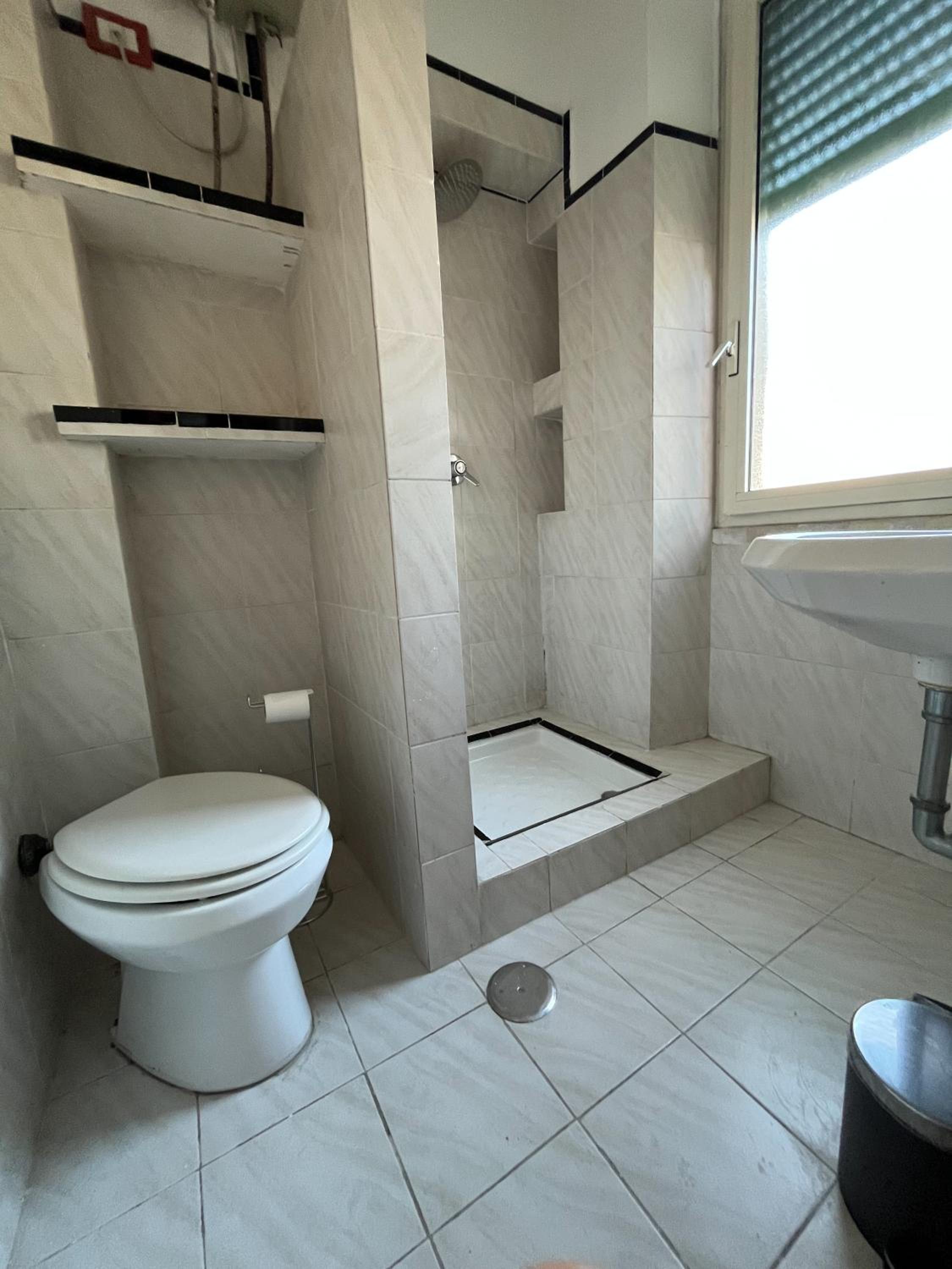 Pinuz Guest House