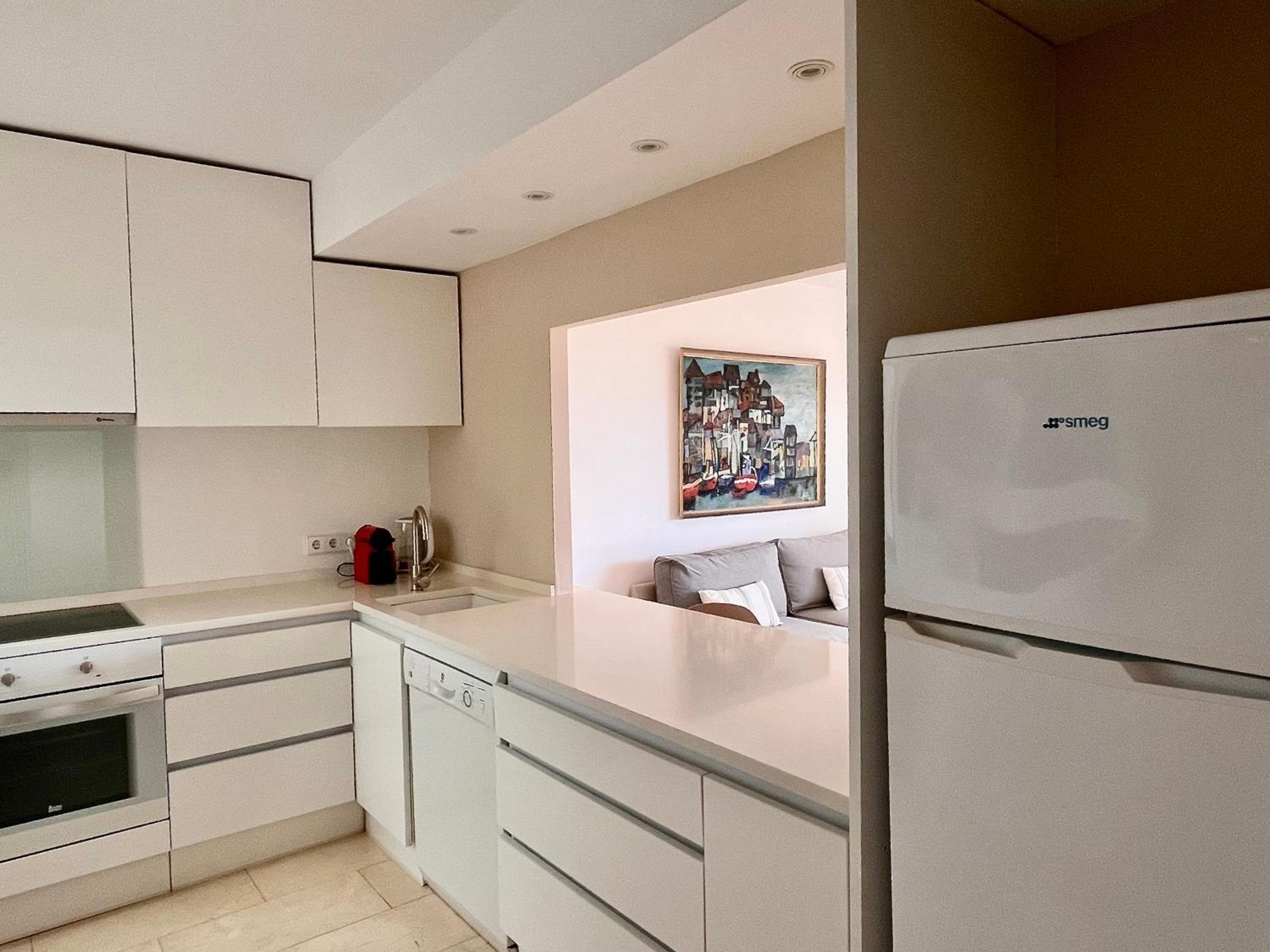 Thalassa Luxe Apartment Ocean View