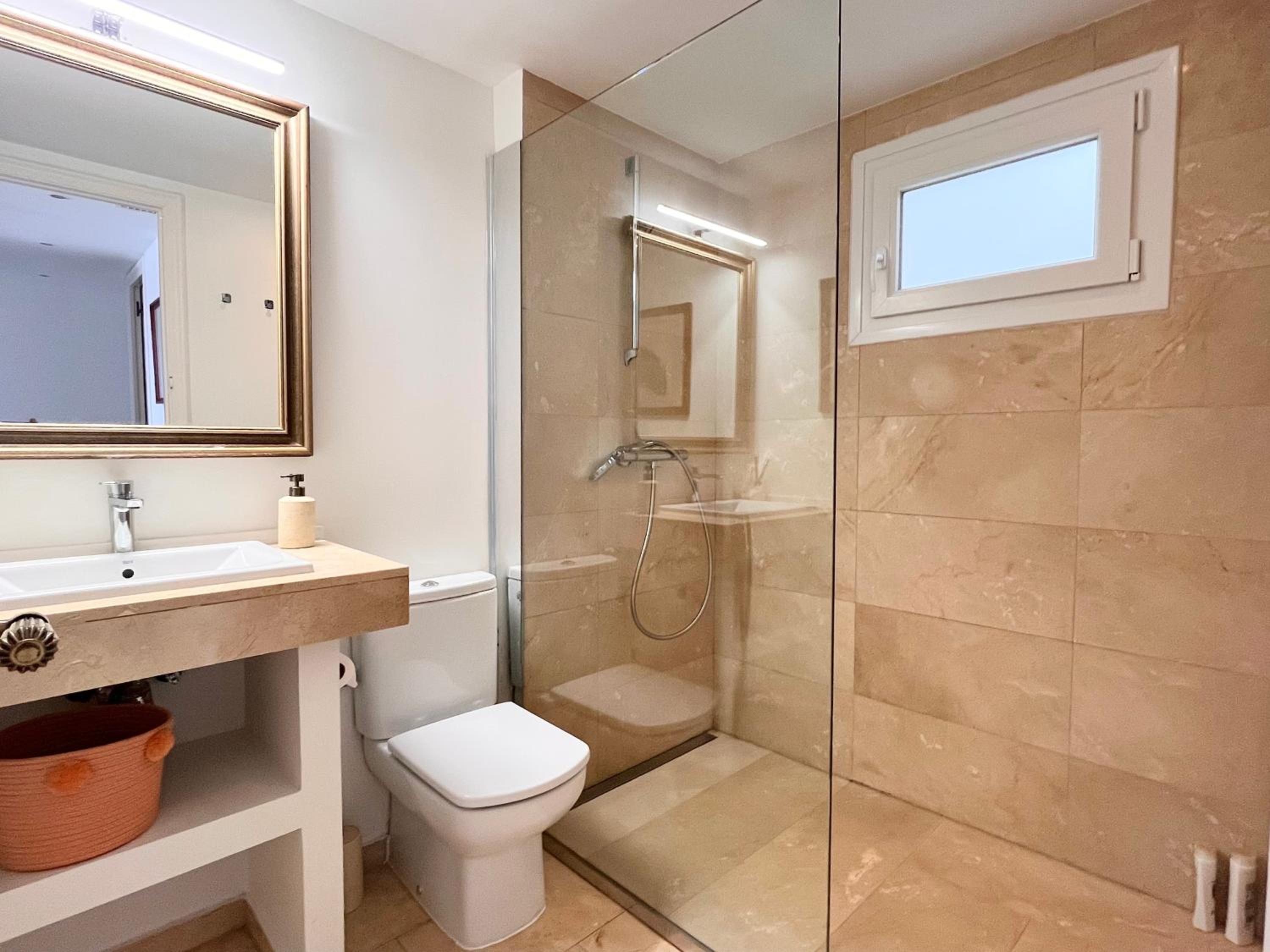Thalassa Luxe Apartment Ocean View