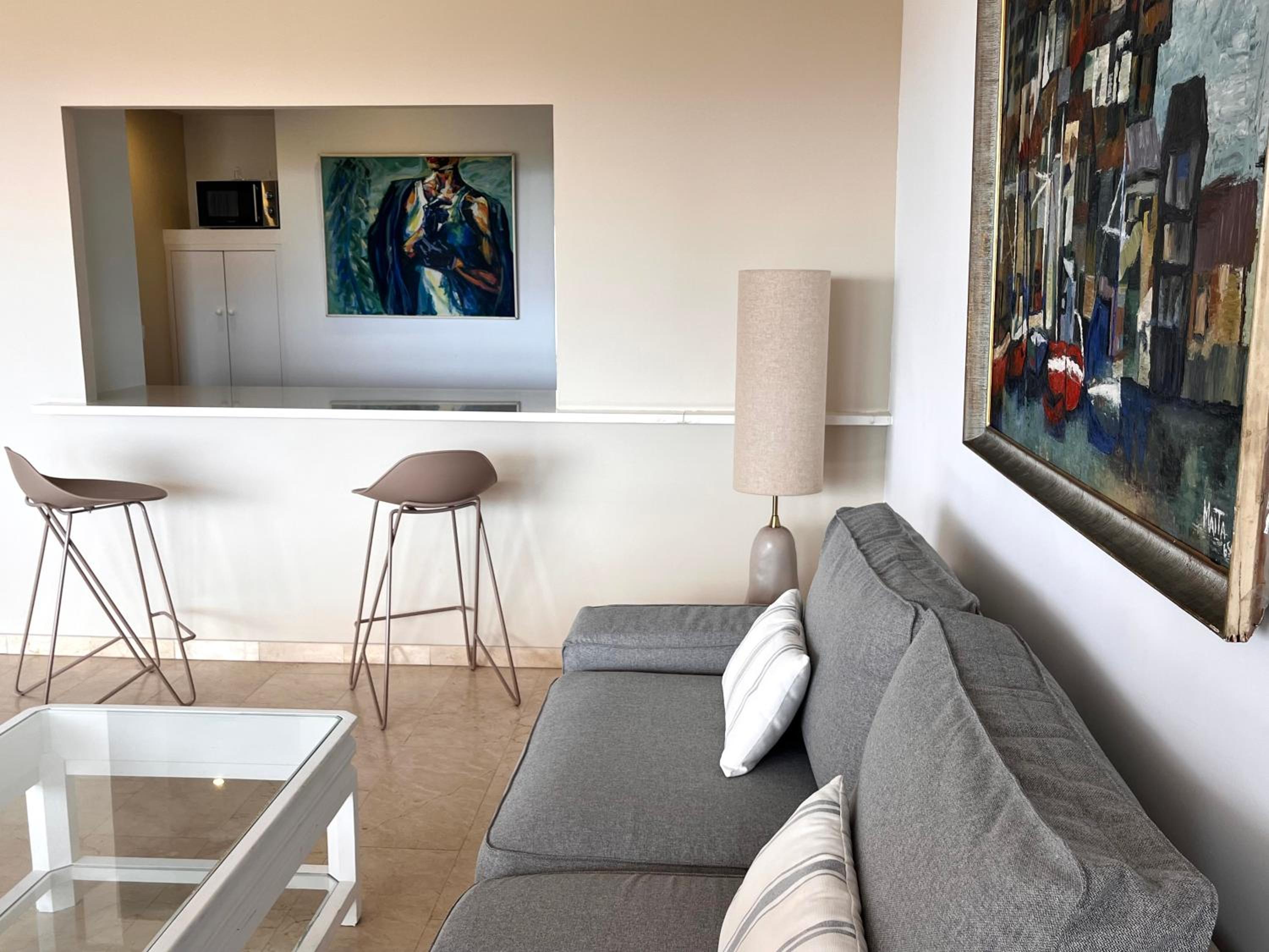 Thalassa Luxe Apartment Ocean View