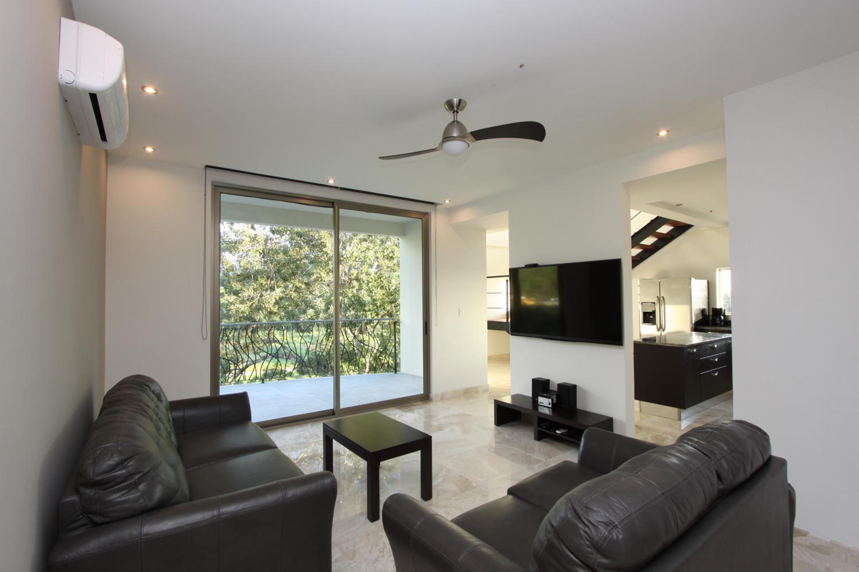 Luxury SKY PENTHOUSES 3-6BR Condo-Hotel at Oceano Jaco