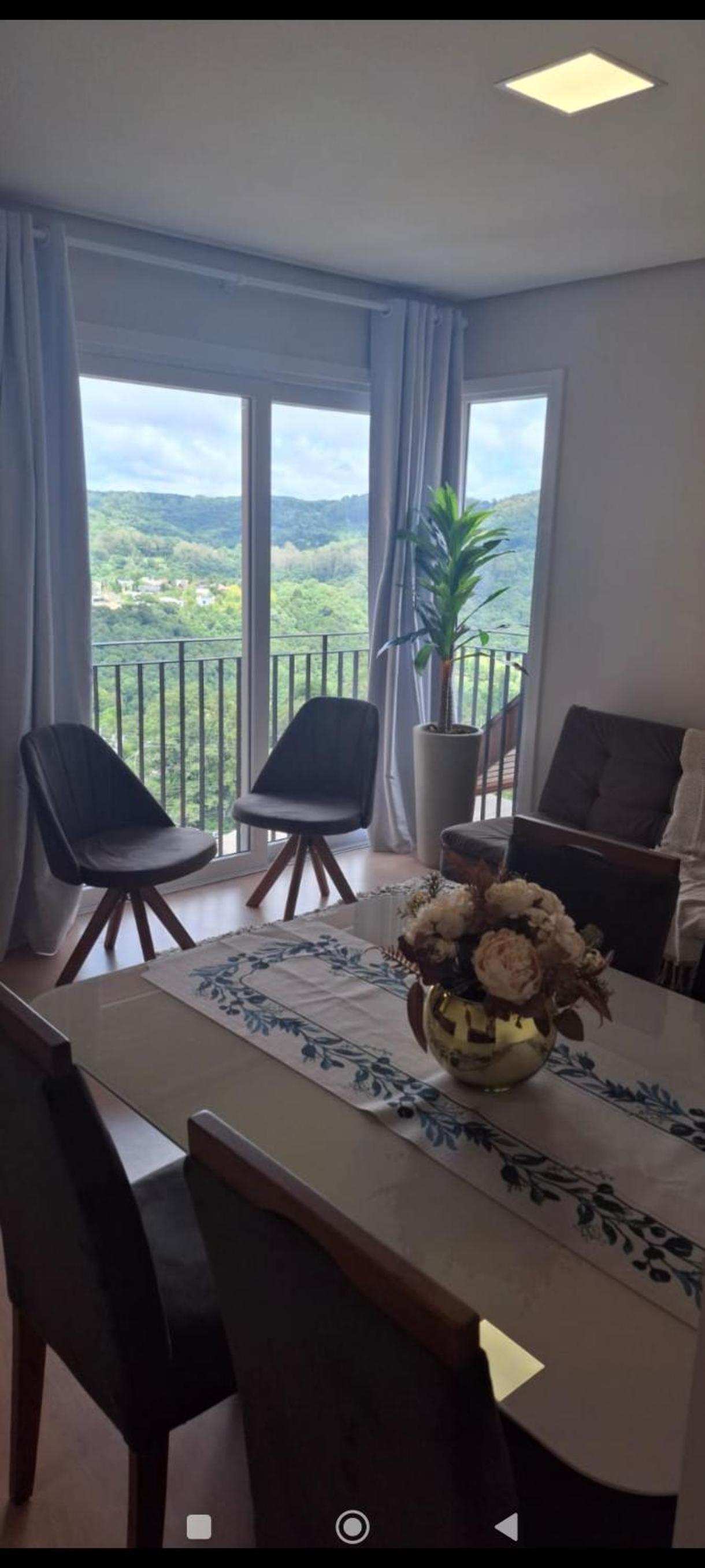 Apartamento de temporada em Gramado com linda vista
