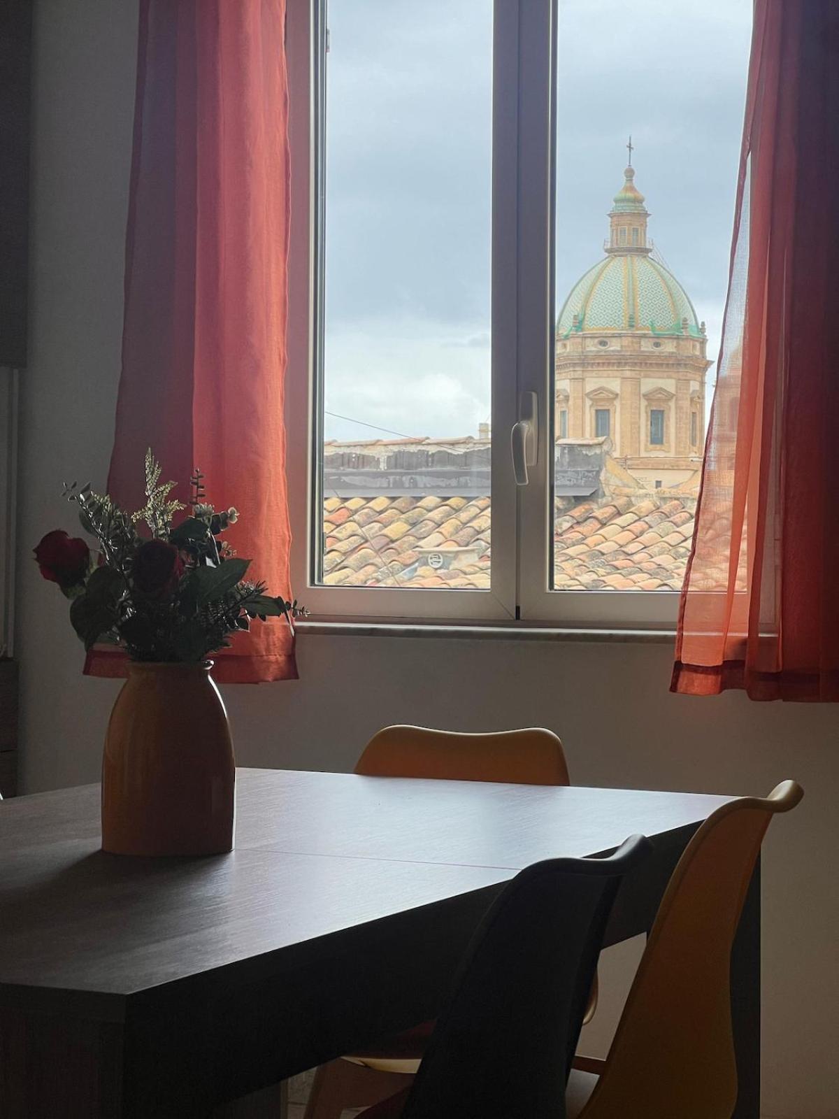 Casa Mortillaro - The Heart of Palermo, Ballaro Market