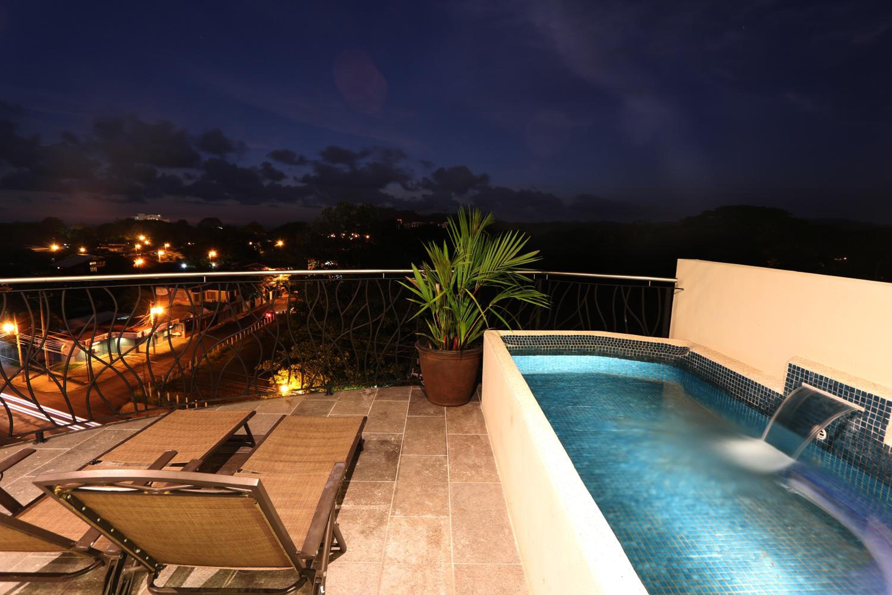 Luxury SKY PENTHOUSES 3-6BR Condo-Hotel at Oceano Jaco