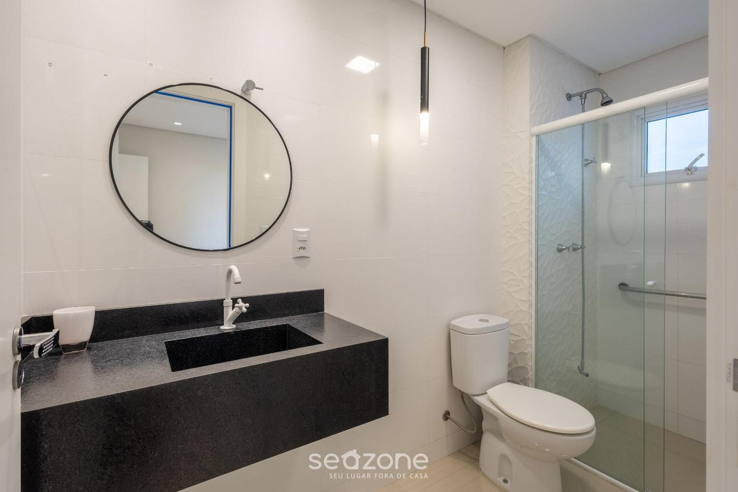Modern and Exclusive Apartments in Meia Praia, 450m from the Beach - EST