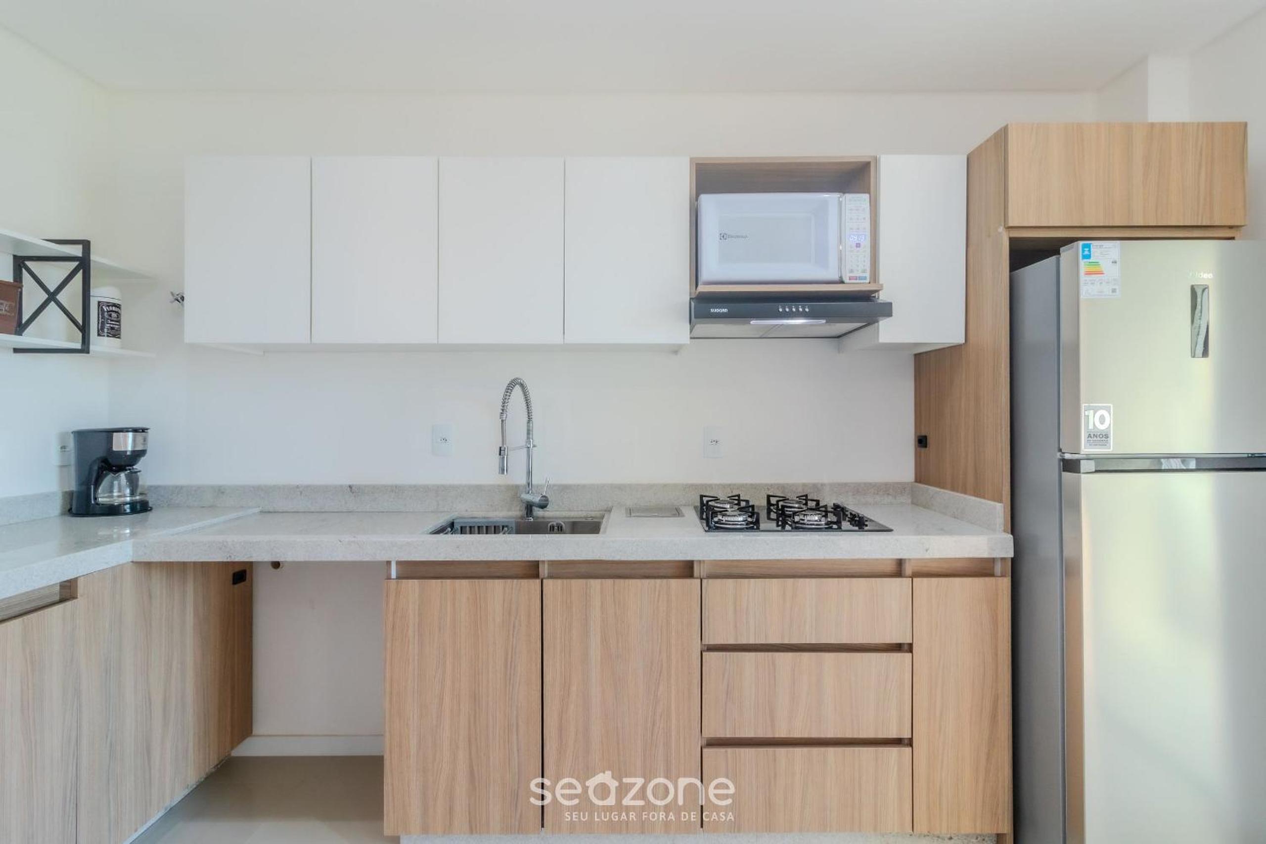 2BR Apt w/ BBQ & View 550m from Beach - OMC1303