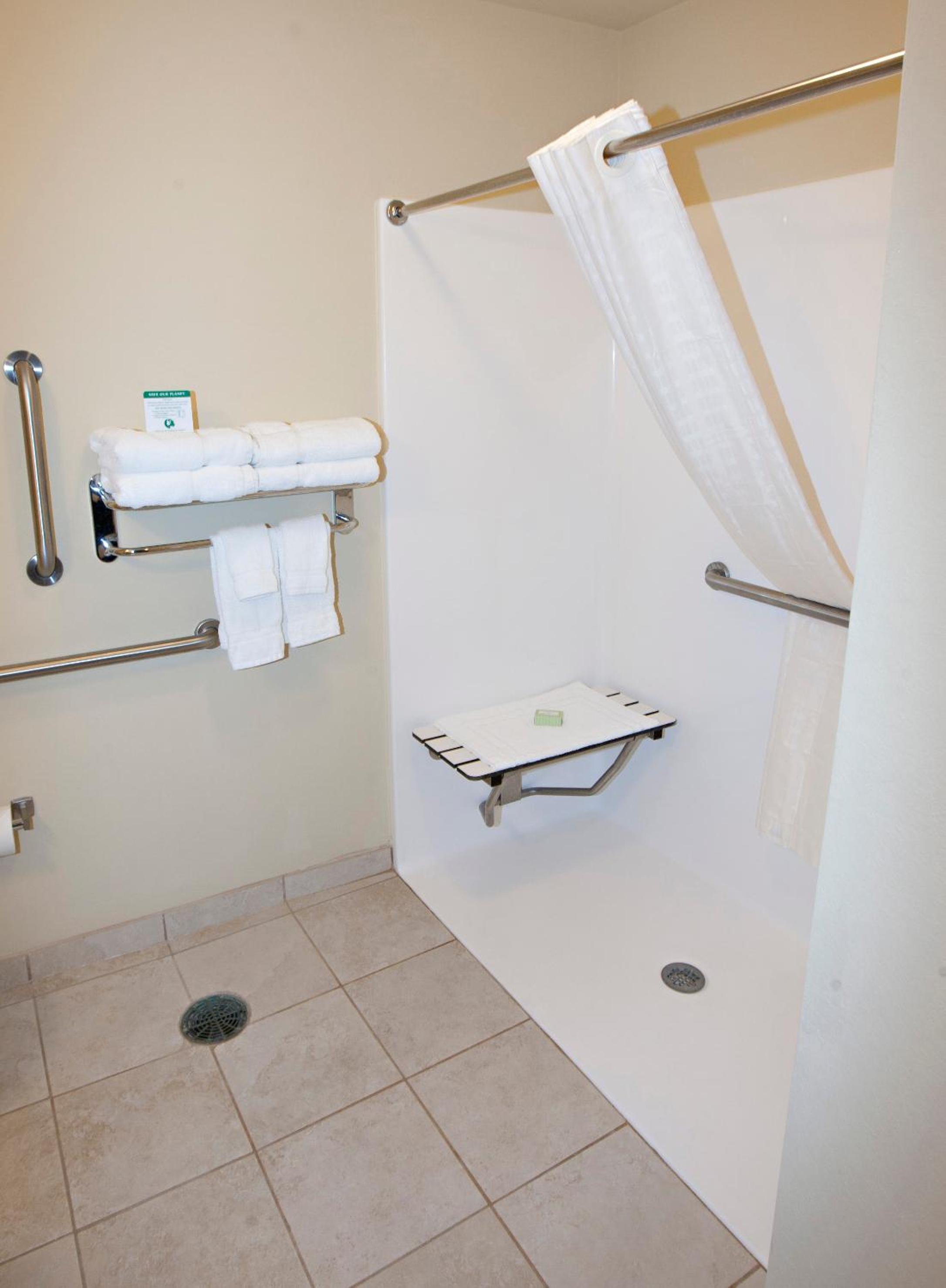 Cobblestone Inn & Suites - Langdon