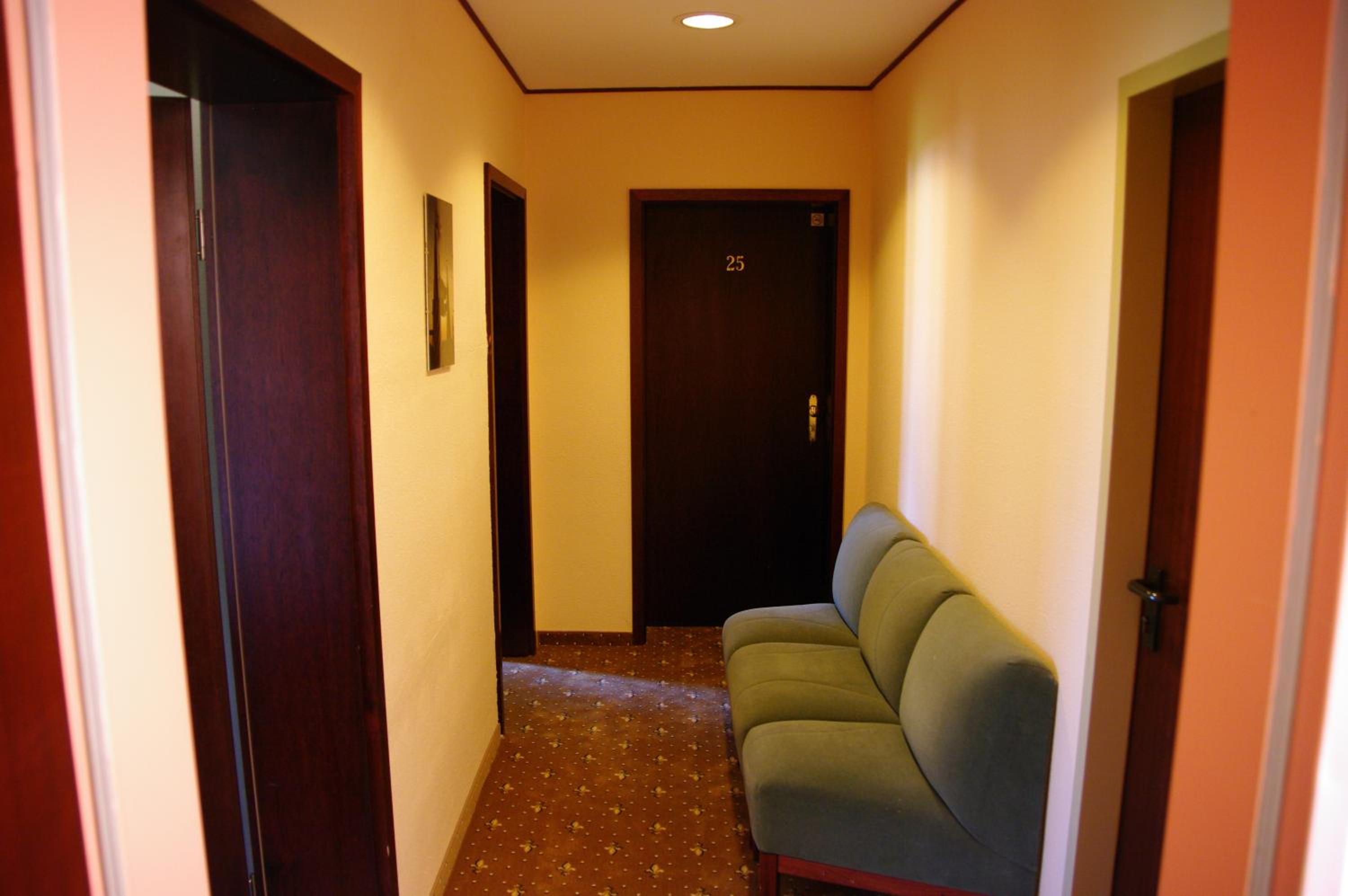Landhotel Goldener Lowe mit Pension Am Taurastein - Property Image 3