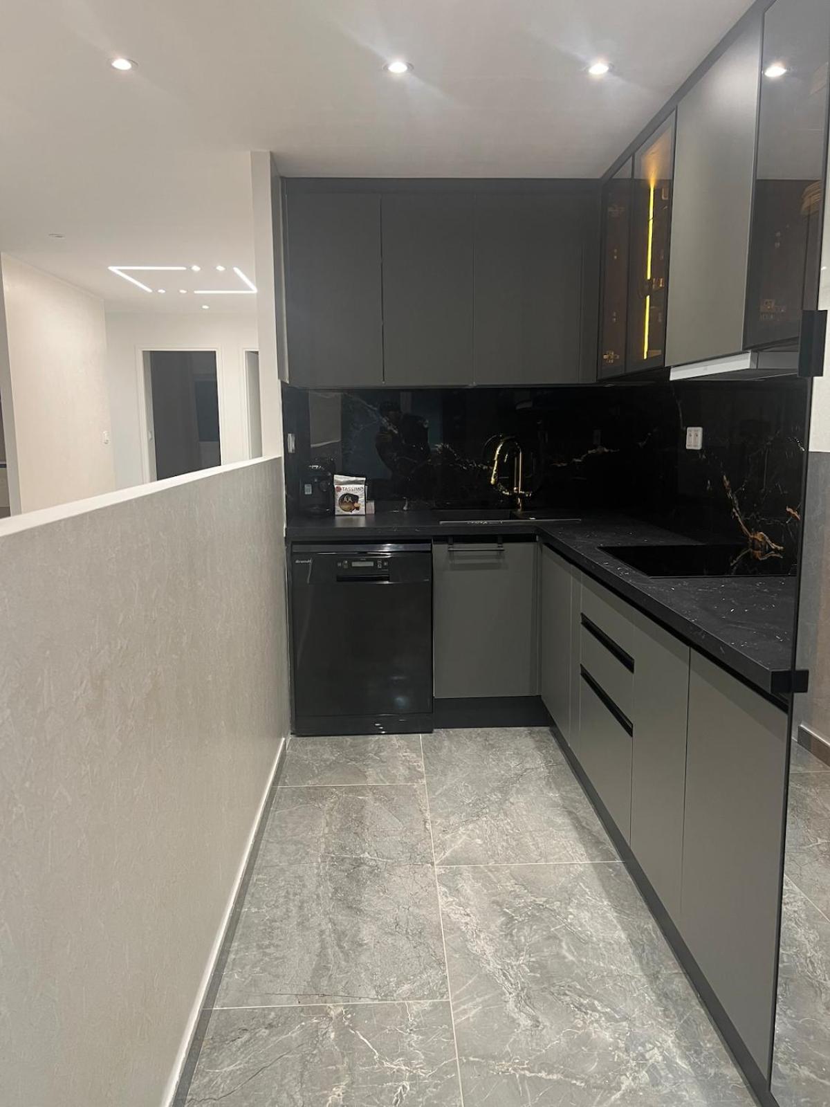 Appartement Luxe & design Vue mer sur la Promenade des Anglais