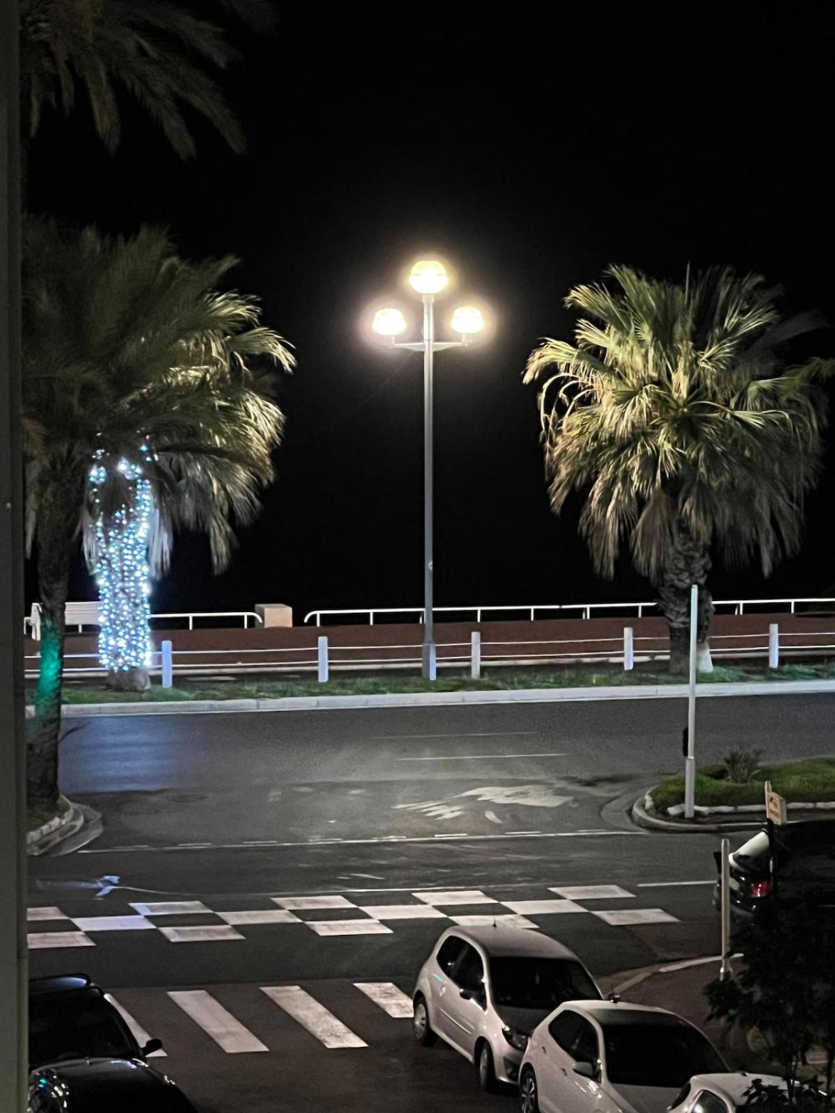 Appartement Luxe & design Vue mer sur la Promenade des Anglais