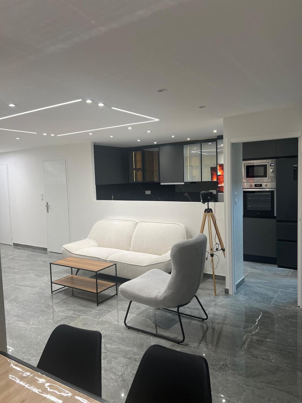 Appartement Luxe & design Vue mer sur la Promenade des Anglais