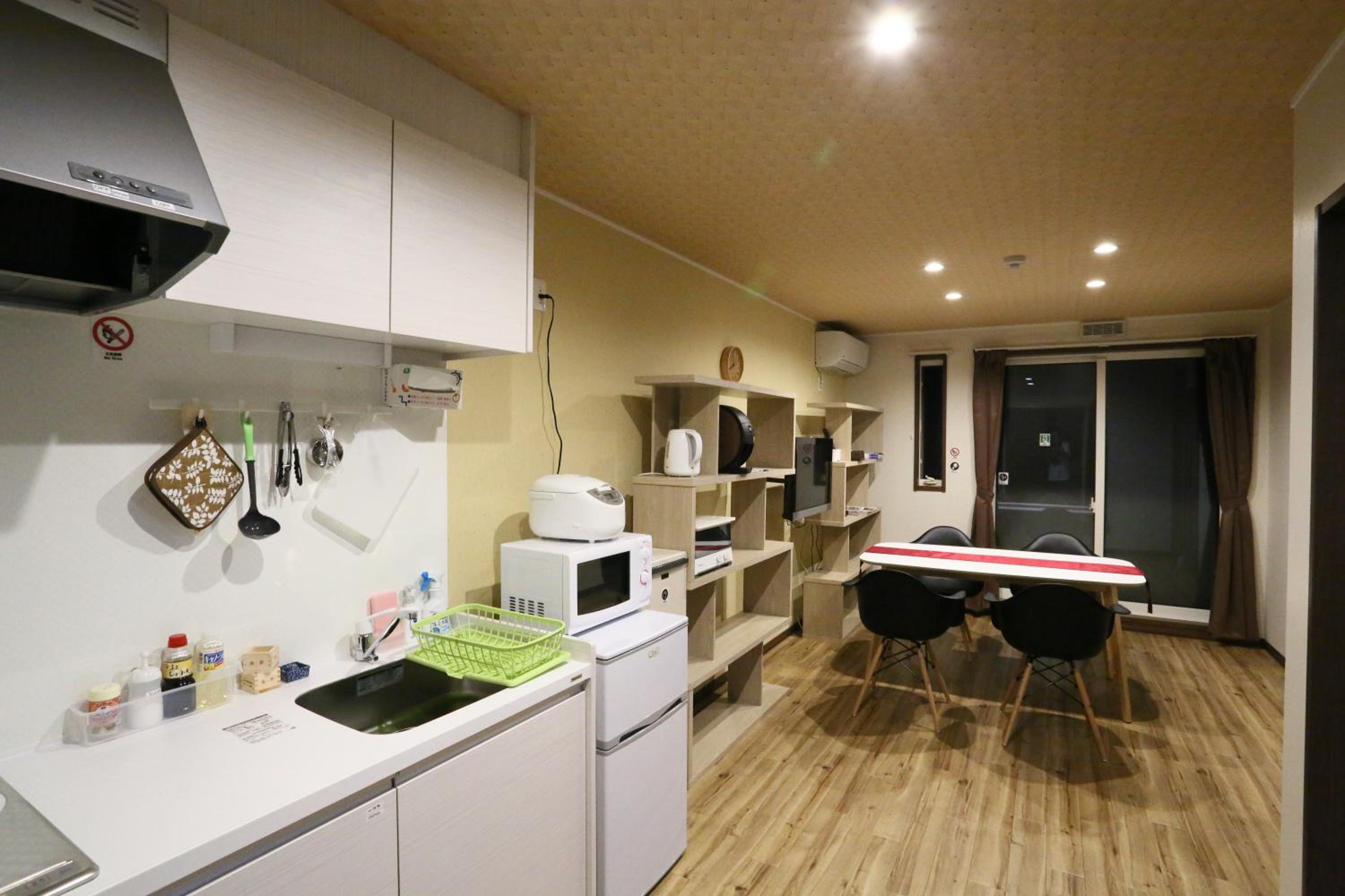 Vieuno Hida Takayama -Live Locally in Cozy Rooms near Takayama Station!