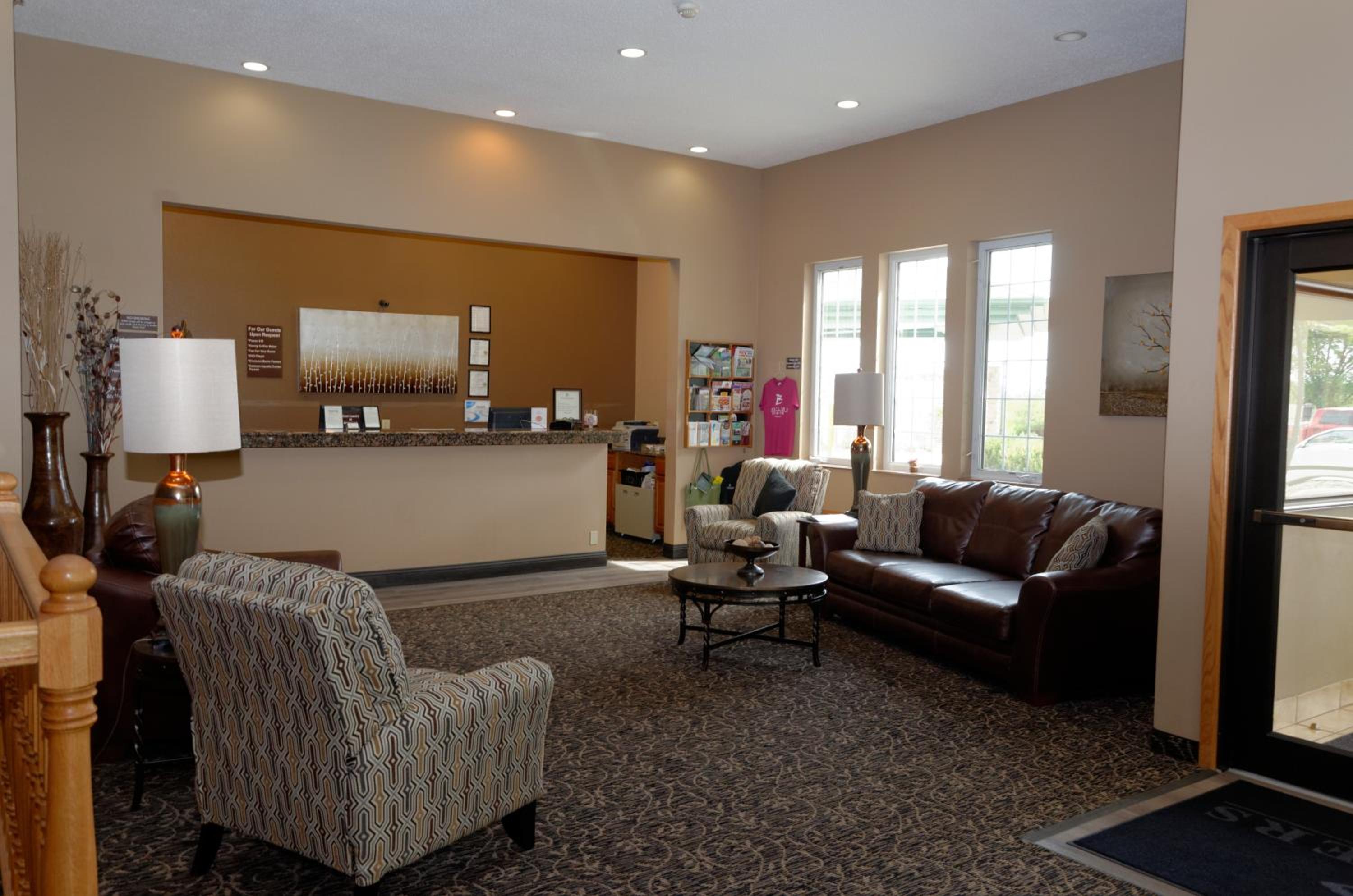 Cobblestone Inn & Suites - Denison | Majestic Hills