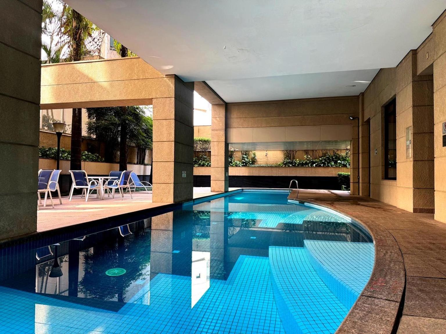 FLAT NO LUXUOSO MERCURE MOEMA com estacionamento grátis,perto do Aero Congonhas, Metrô, Shopping e Parque Ibirapuera